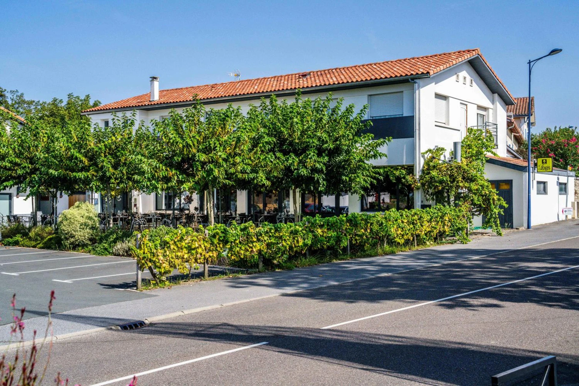 Organiser un séminaire d'entreprise : Logis Hôtels Gnàc é Pause à saint-lon-les-mines