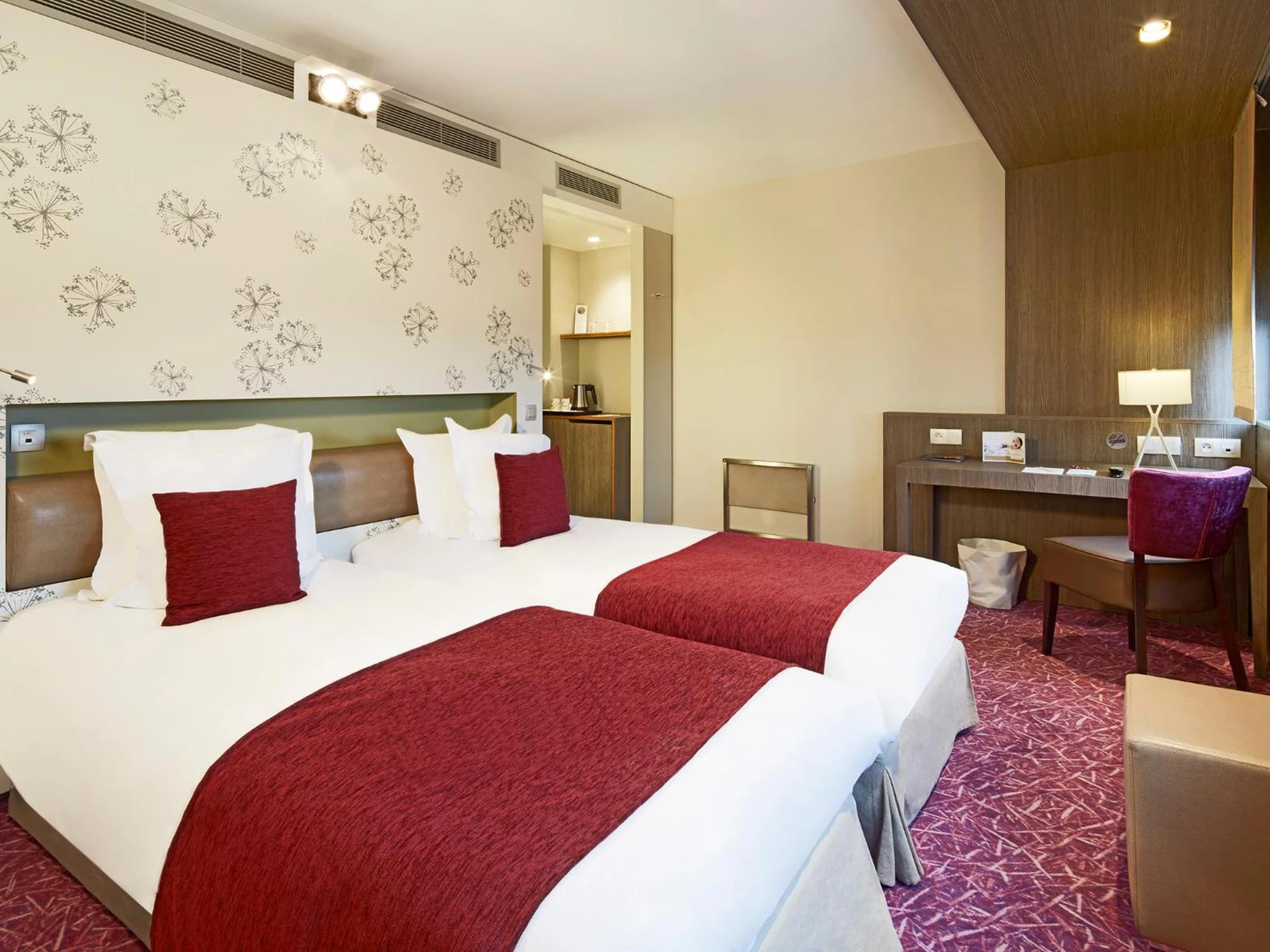 Chambre disponible pour un séminaire d'entreprise à Golden Tulip Amnéville - Hôtel Spa & Casino - Amnéville