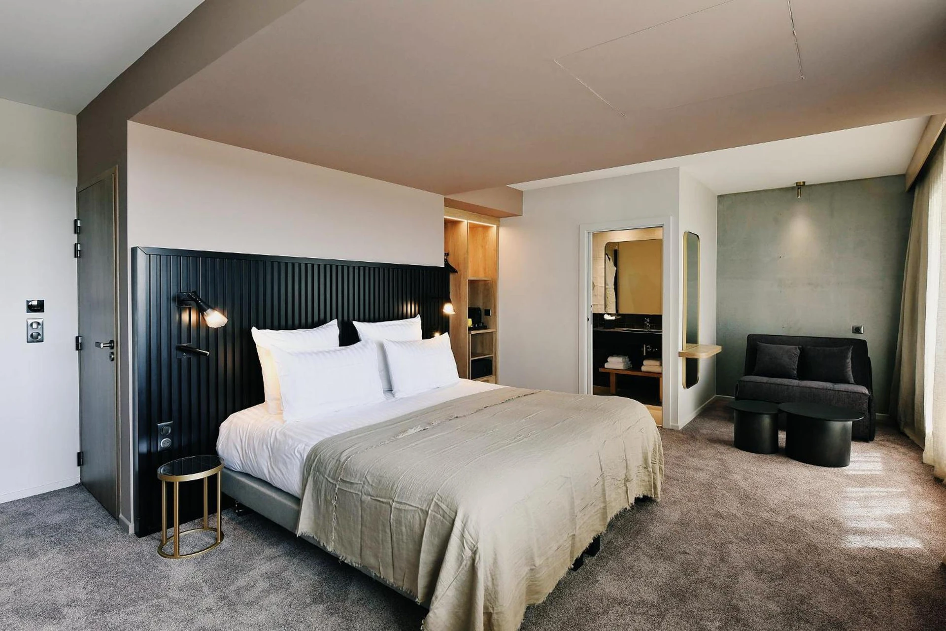 Organiser un séminaire d'entreprise : Golden Tulip Reims à bezannes