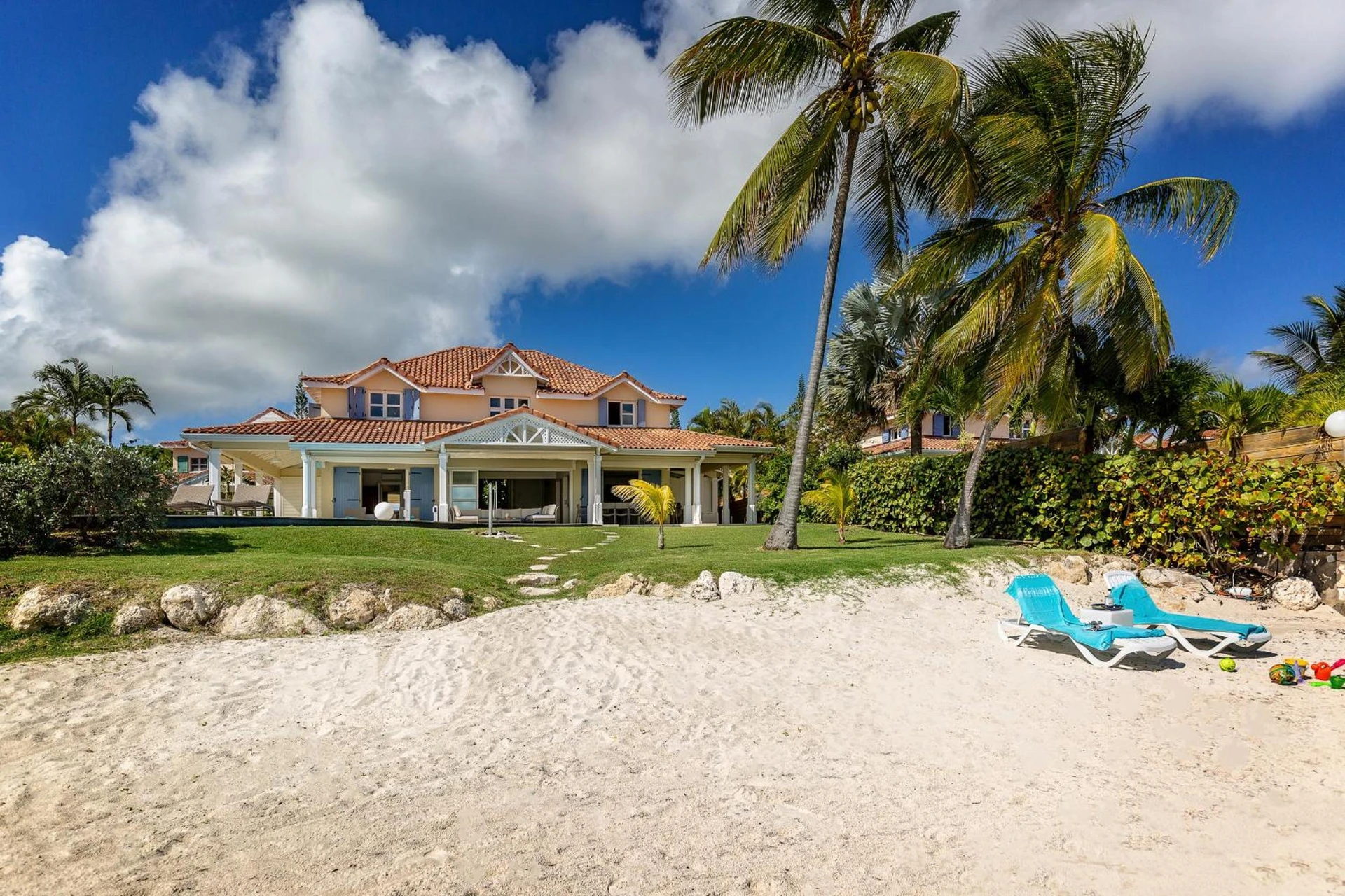 Organiser un séminaire d'entreprise : Villa Marine 5 étoiles sur la plage du lagon à deux pas du golf à saint-francois