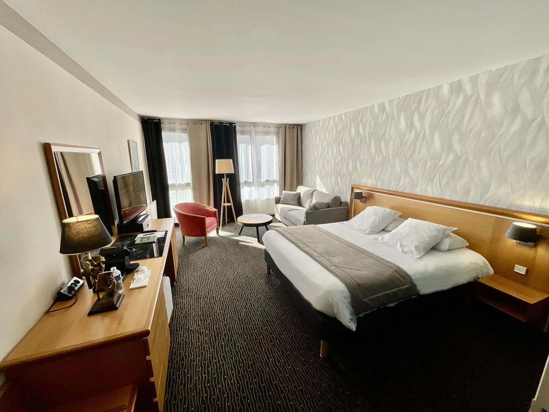 Chambre disponible pour un séminaire d'entreprise à Domaine de la Forêt d'Orient, Logis Hôtel, Restaurant, Spa et Golf - Rouilly-Sacey