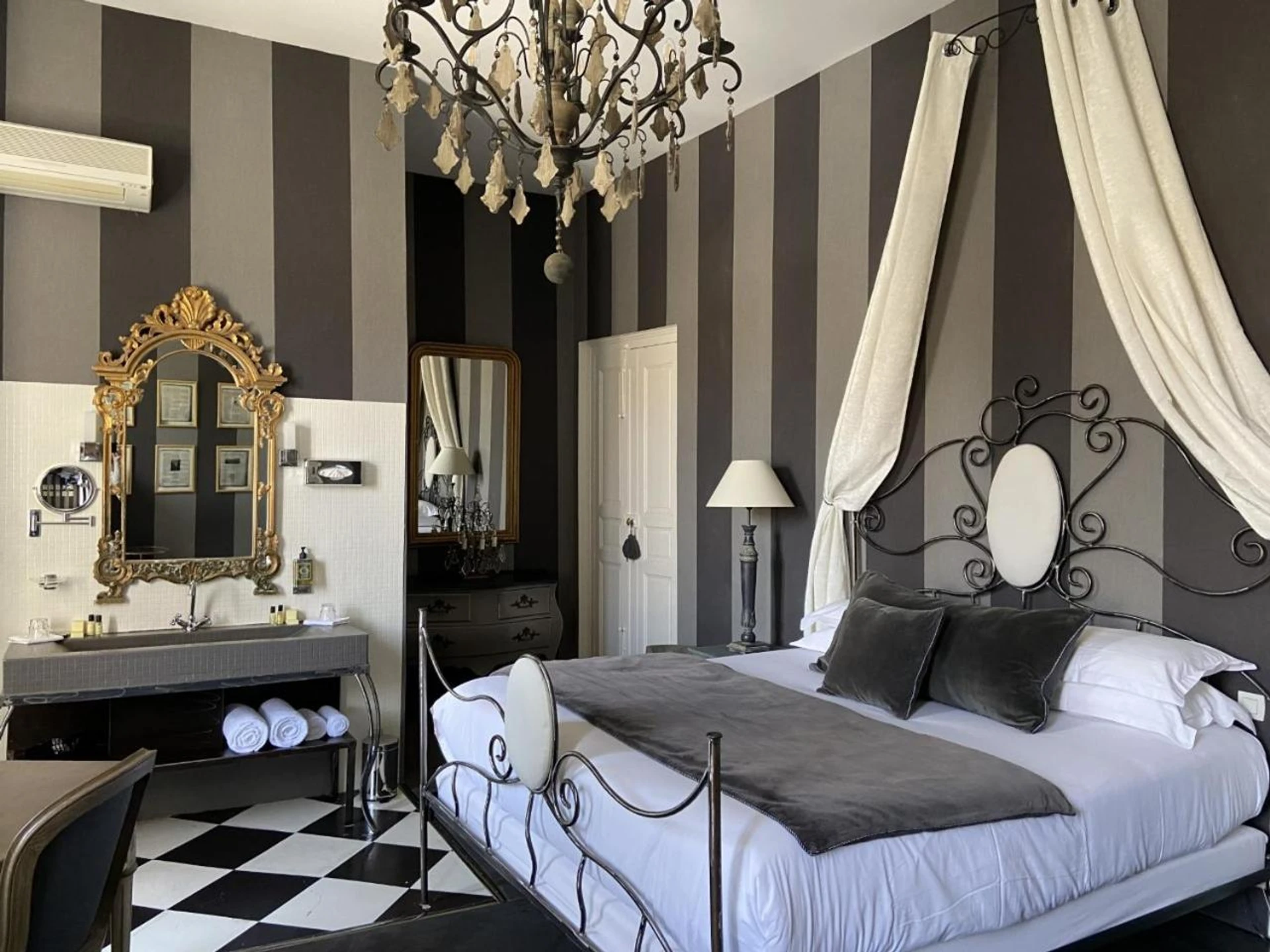 Organiser un séminaire d'entreprise : Hôtel Gounod à saint-remy-de-provence