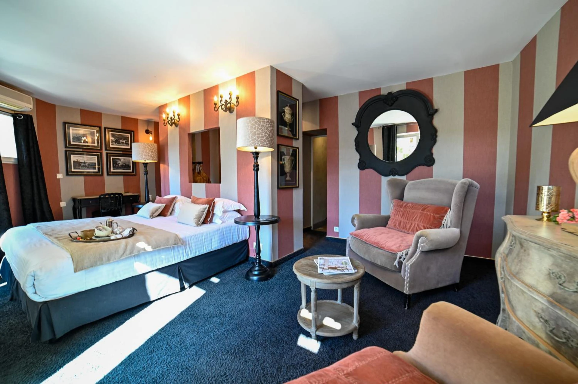 Chambre disponible pour un séminaire d'entreprise à Hôtel Gounod - Saint-Rémy-de-Provence