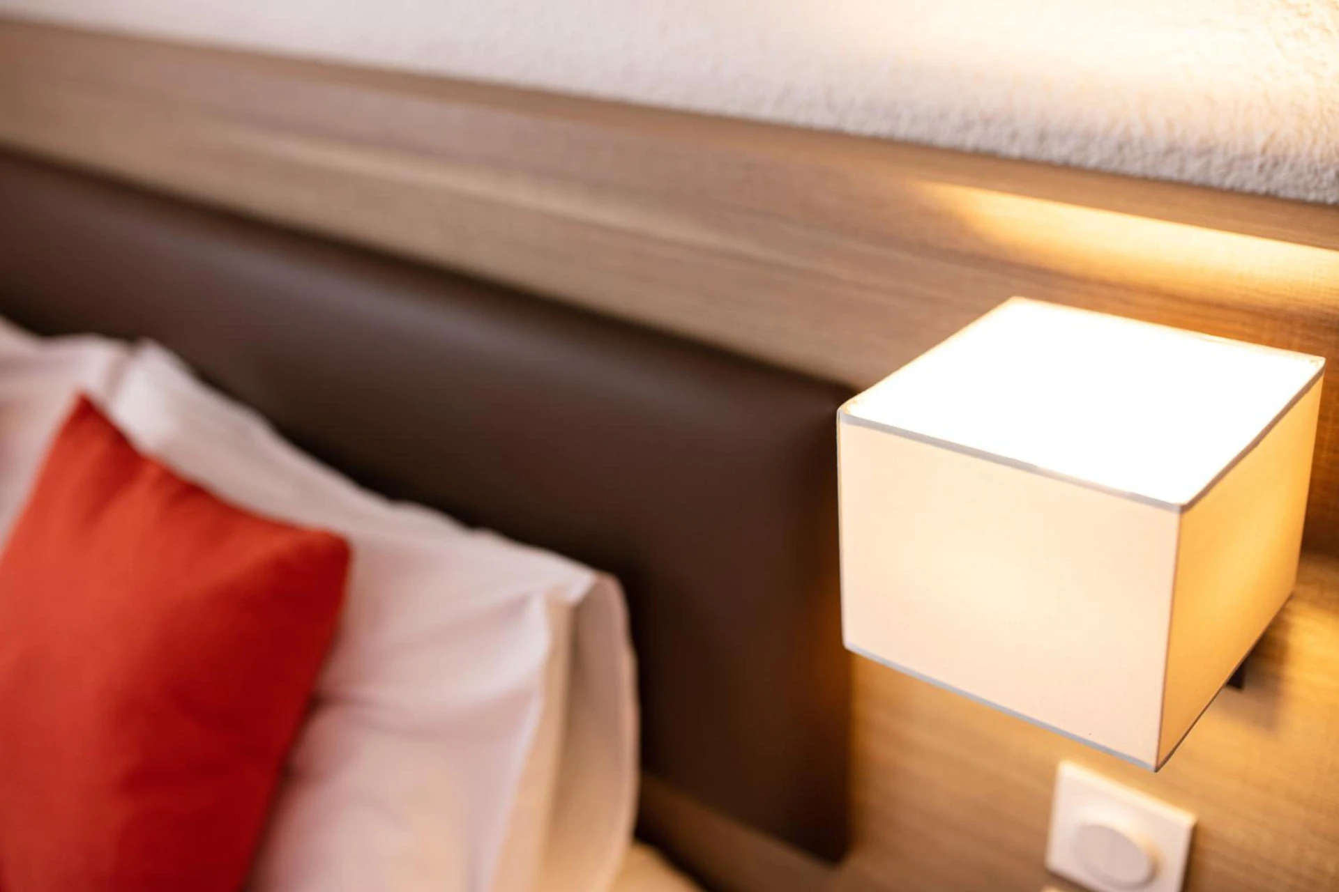 Chambre à Hôtel Hélianthe - Organiser un séminaire d'entreprise à Lourdes
