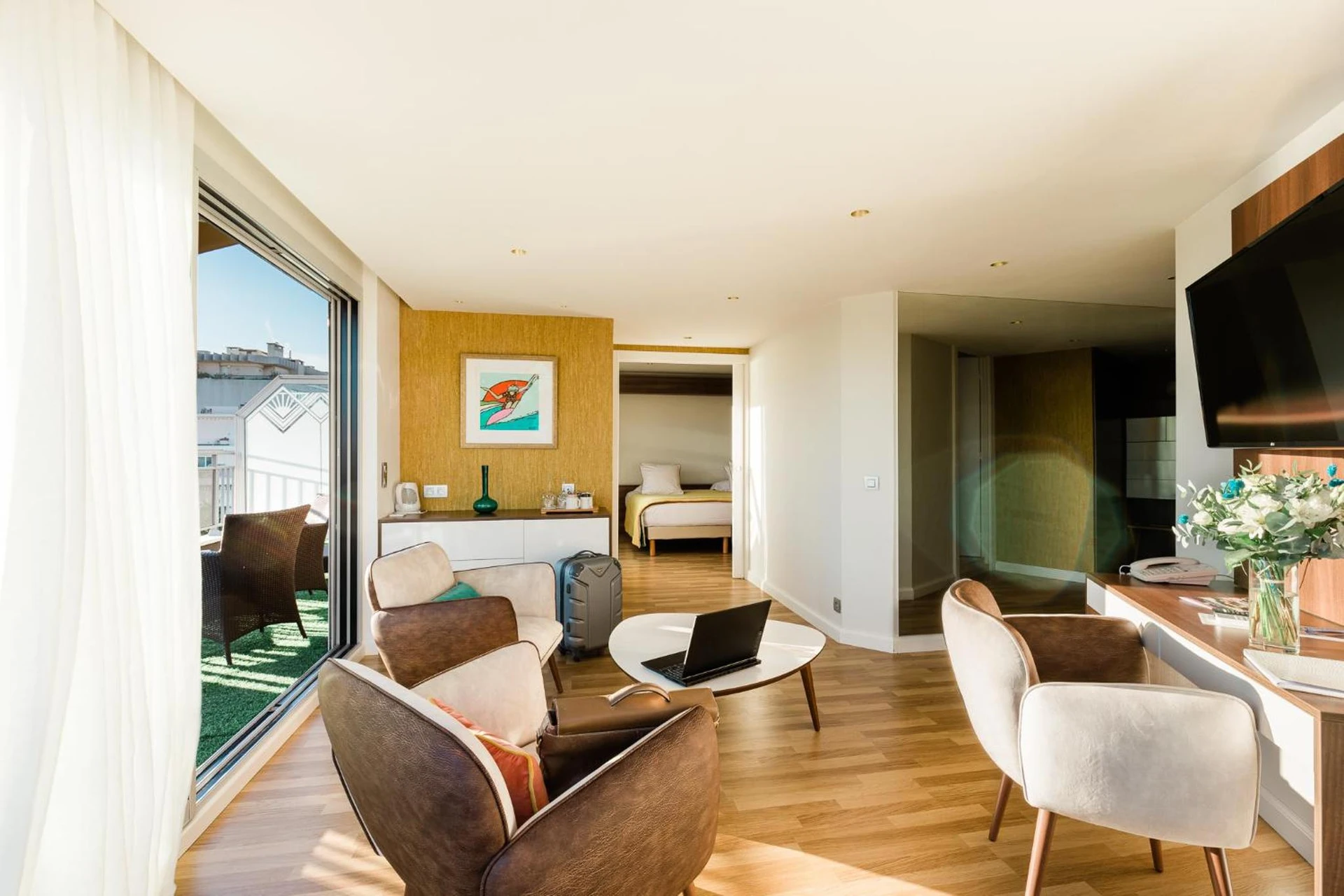 Organiser un séminaire d'entreprise : Hôtel Hélios à juan-les-pins