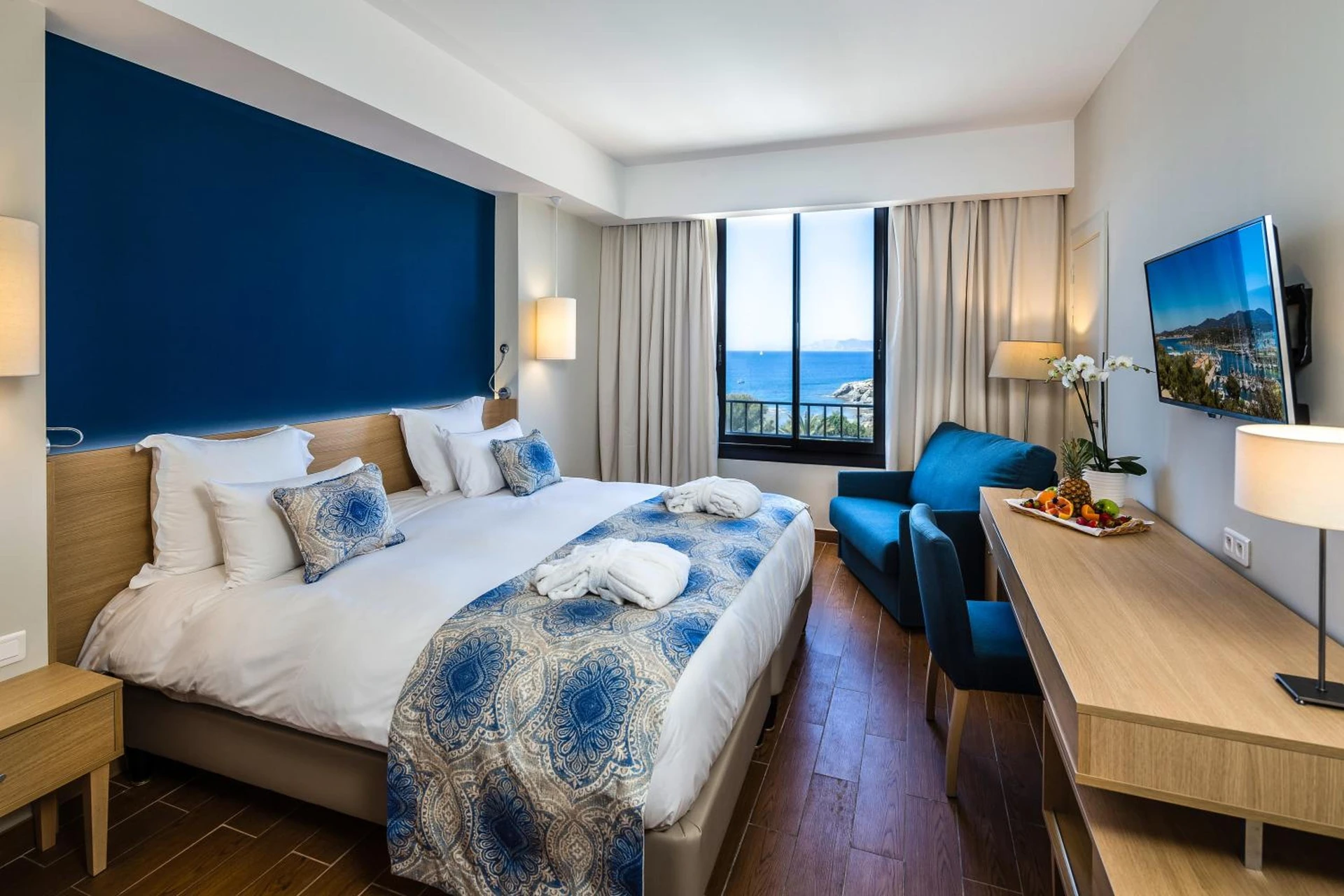 Chambre disponible pour un séminaire d'entreprise à Hôtel Helios & SPA - Ile des Embiez - Six-Fours-les-Plages
