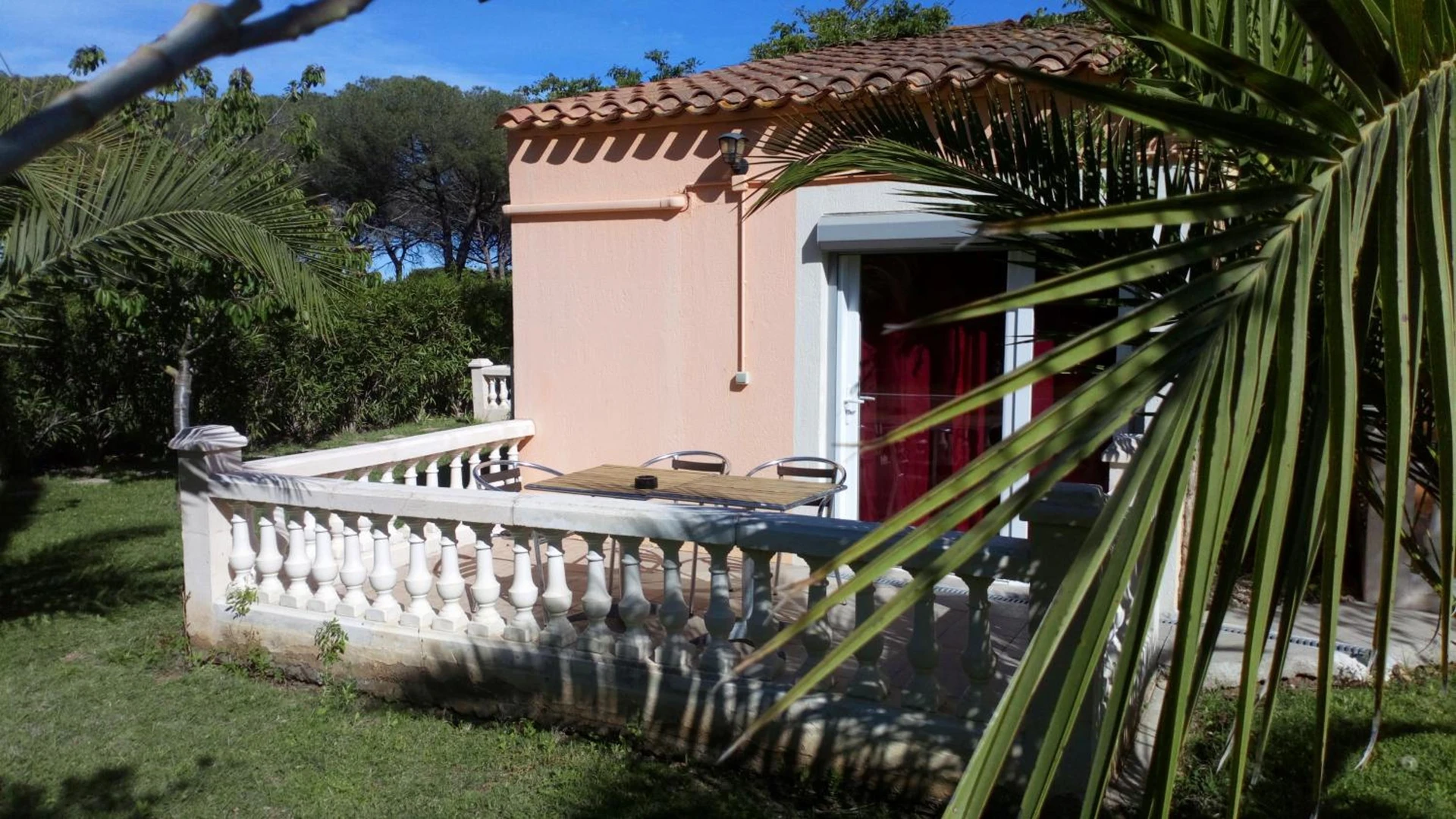 Chambre disponible pour un séminaire d'entreprise à Brit Hotel Confort Hélios Agde - Le Cap d'Agde