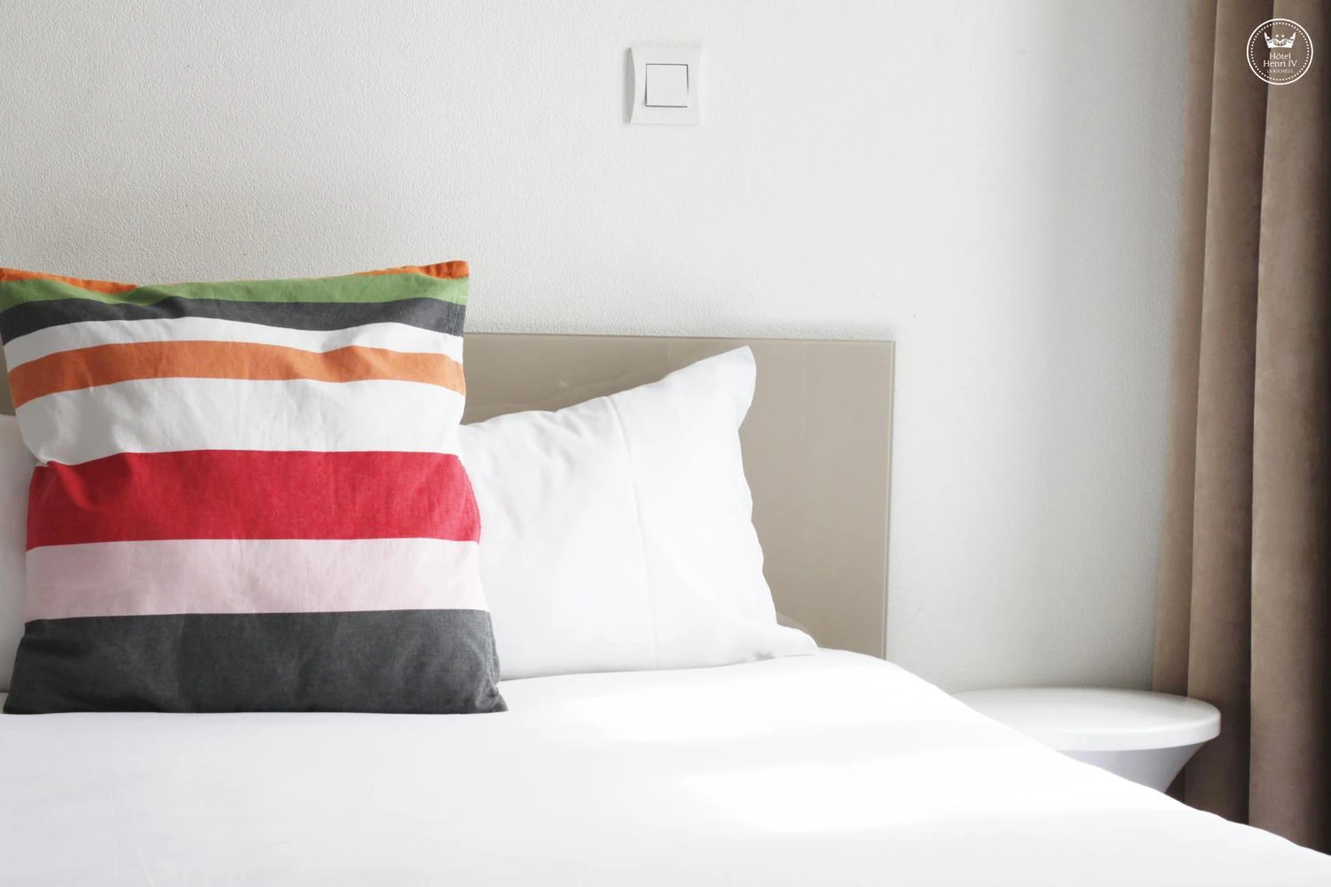 Chambre à Hôtel Henri IV - Organiser un séminaire d'entreprise à La Rochelle