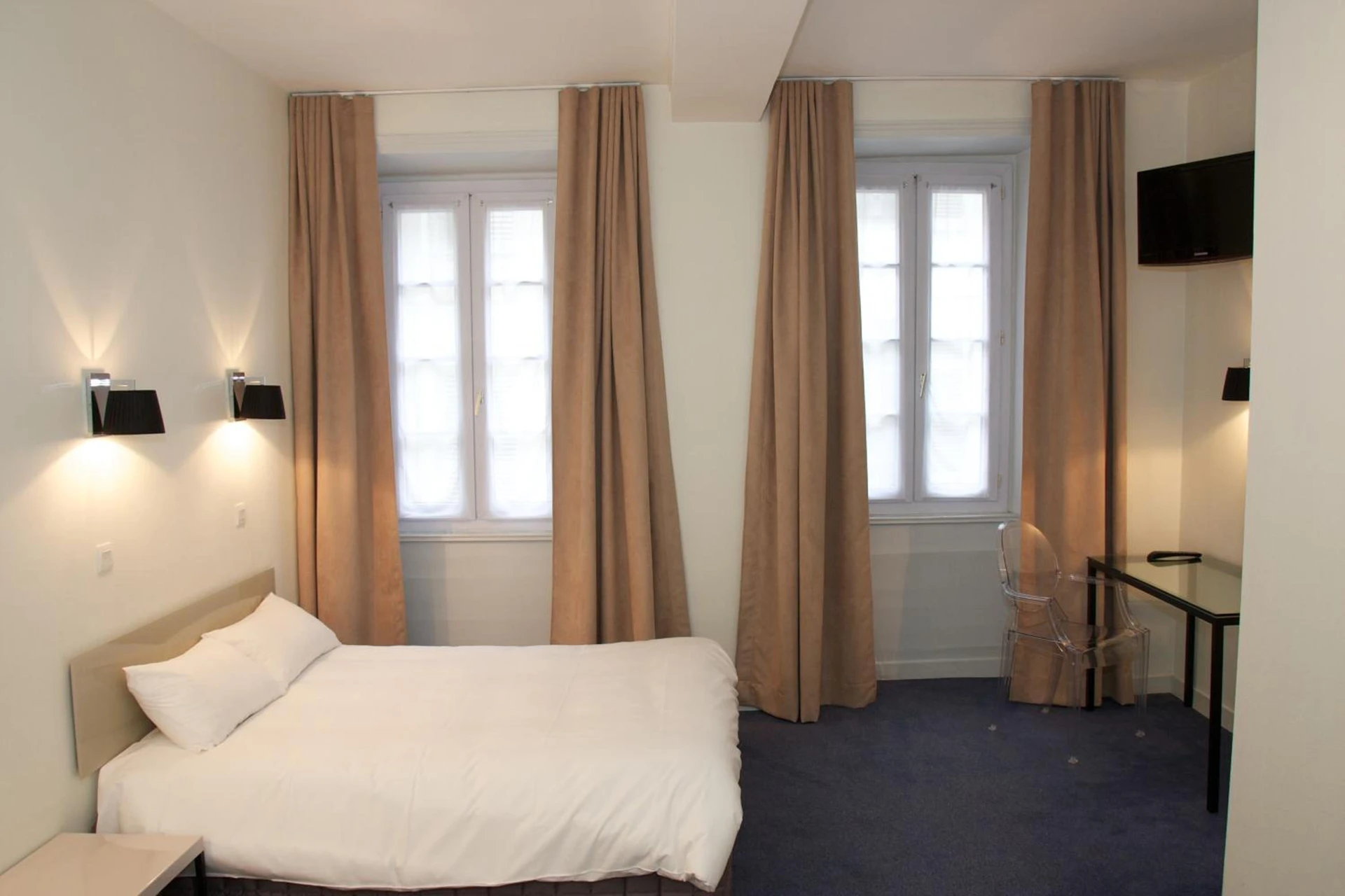 Magnifique chambre pour un séminaire d'entreprise à Hôtel Henri IV - La Rochelle