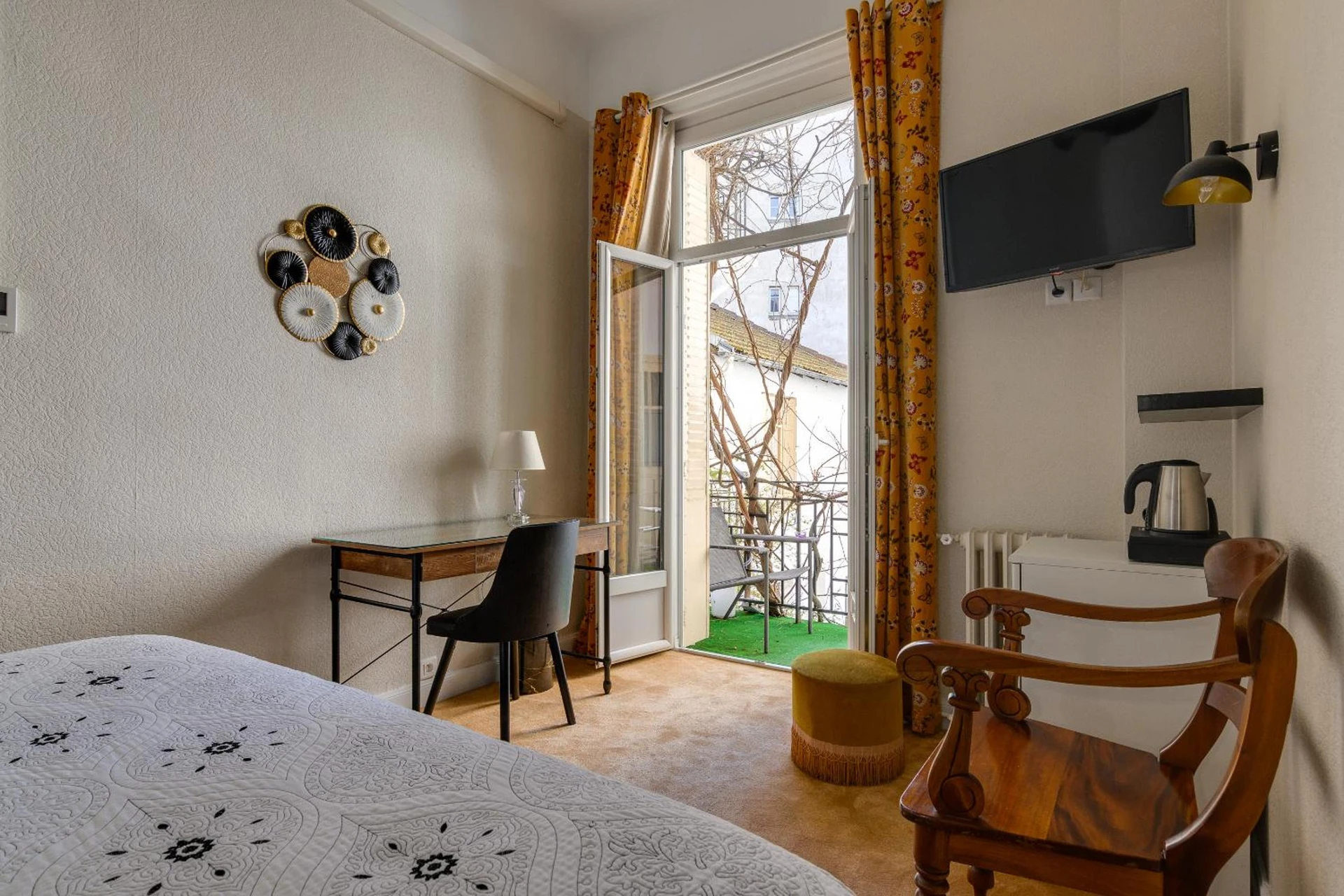Magnifique chambre pour un séminaire d'entreprise à Hôtel Henri IV - Tarbes