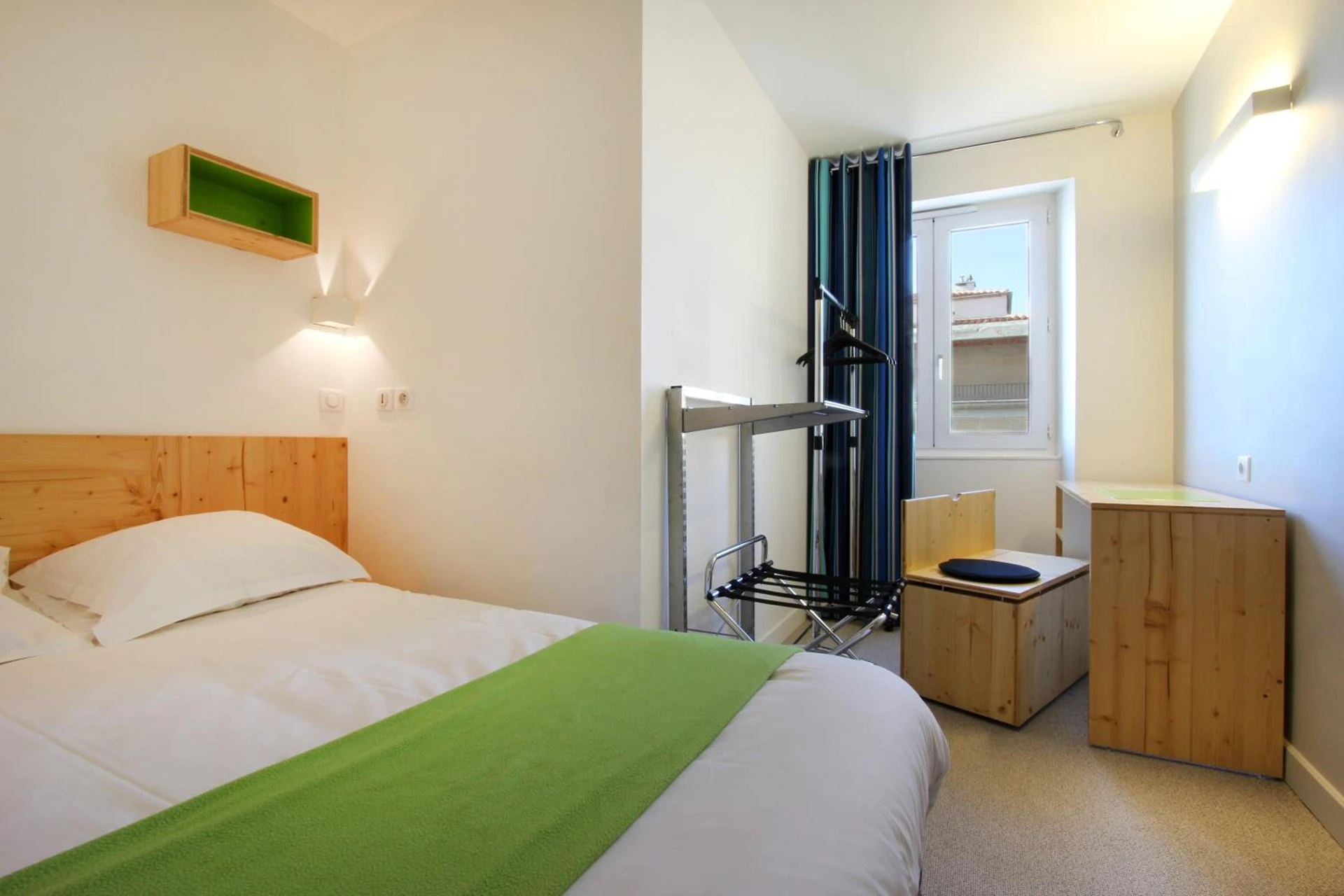 Chambre disponible pour un séminaire d'entreprise à Hôtel Hermès - Marseille