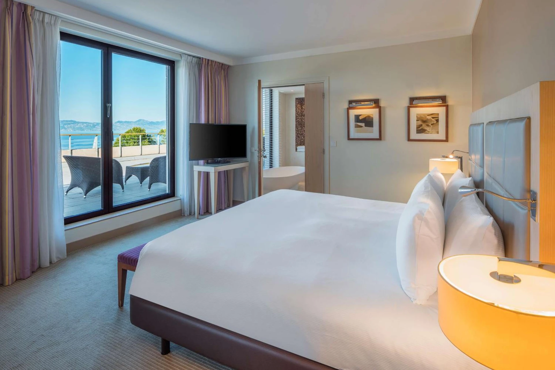 Chambre disponible pour un séminaire d'entreprise à Hilton Evian Les Bains - Évian-les-Bains