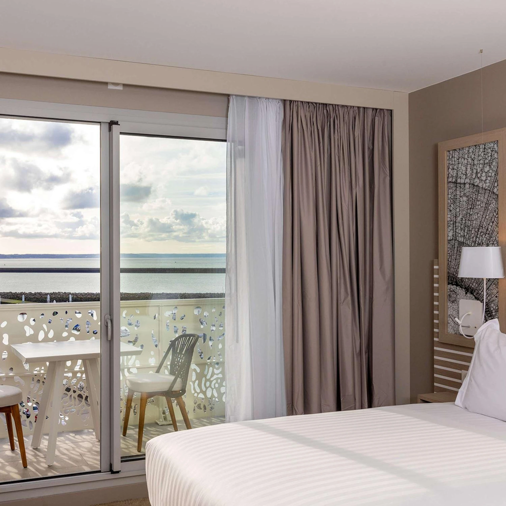 Chambre disponible pour un séminaire d'entreprise à Hilton Garden Inn Le Havre Centre - Le Havre