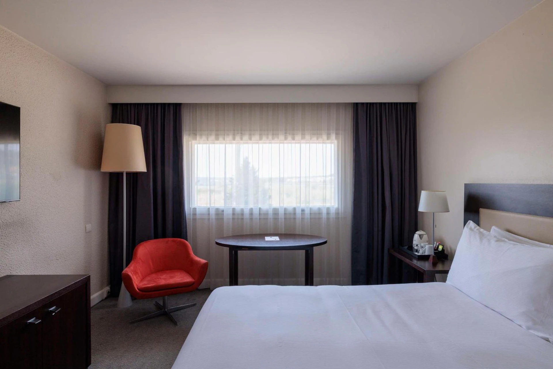 Magnifique chambre pour un séminaire d'entreprise à Hilton Garden Inn Marseille Provence Airport - Pau