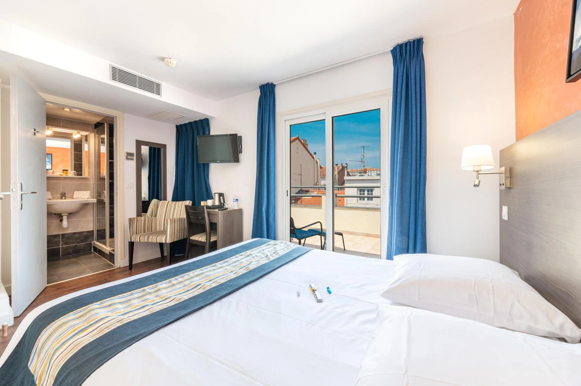 Chambre à Hôtel Hoche - Organiser un séminaire d'entreprise à Cannes
