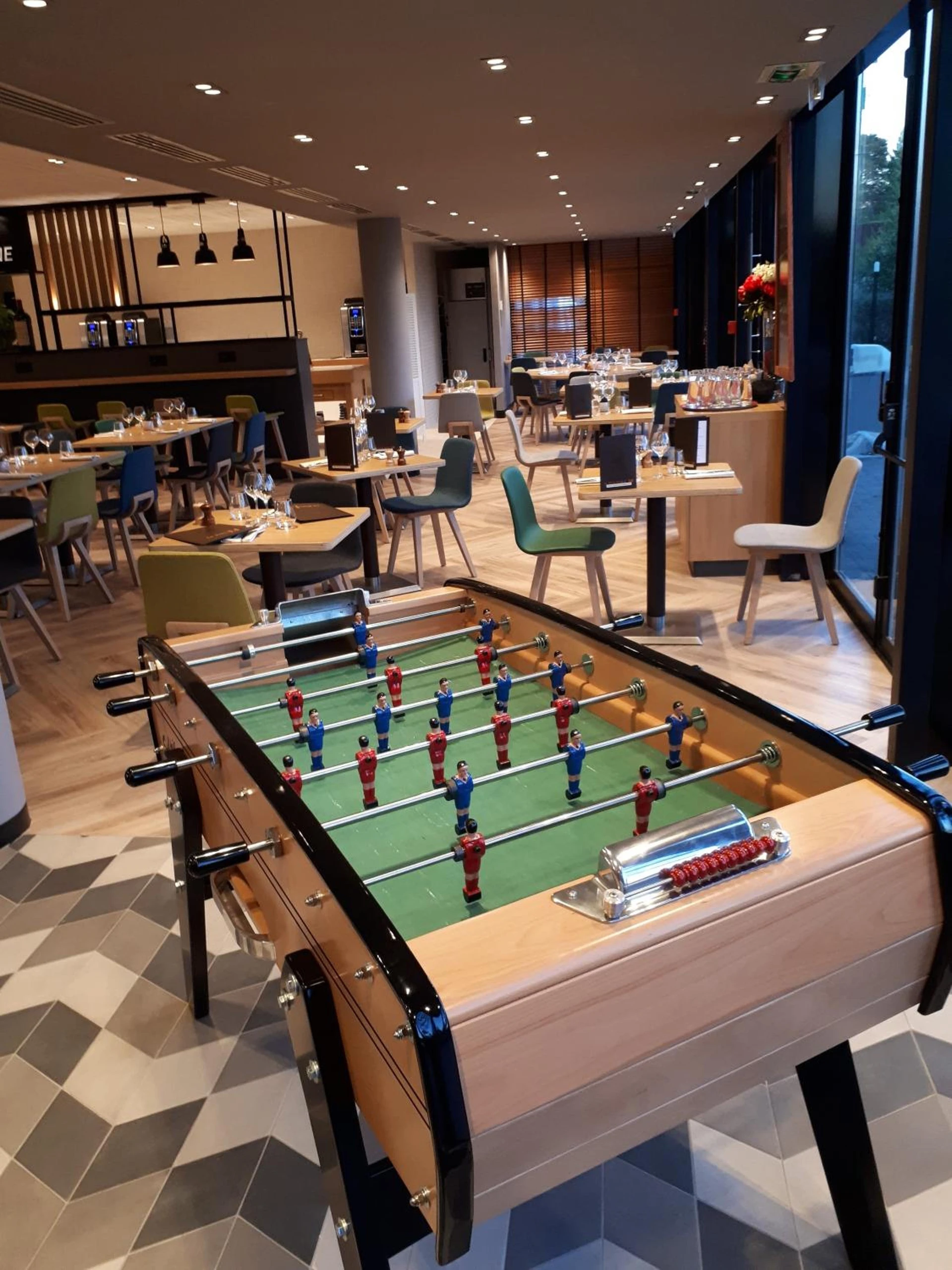 Organiser un séminaire d'entreprise : Holiday Inn Bordeaux Sud - Pessac by IHG à pessac