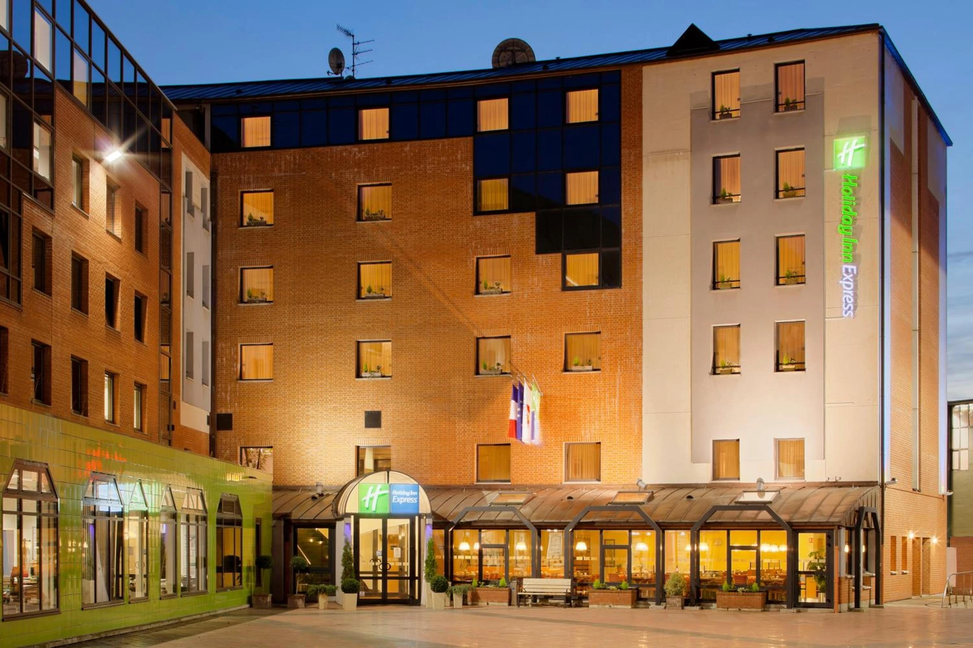 Organiser un séminaire d'entreprise : Holiday Inn Express Arras by IHG à arras