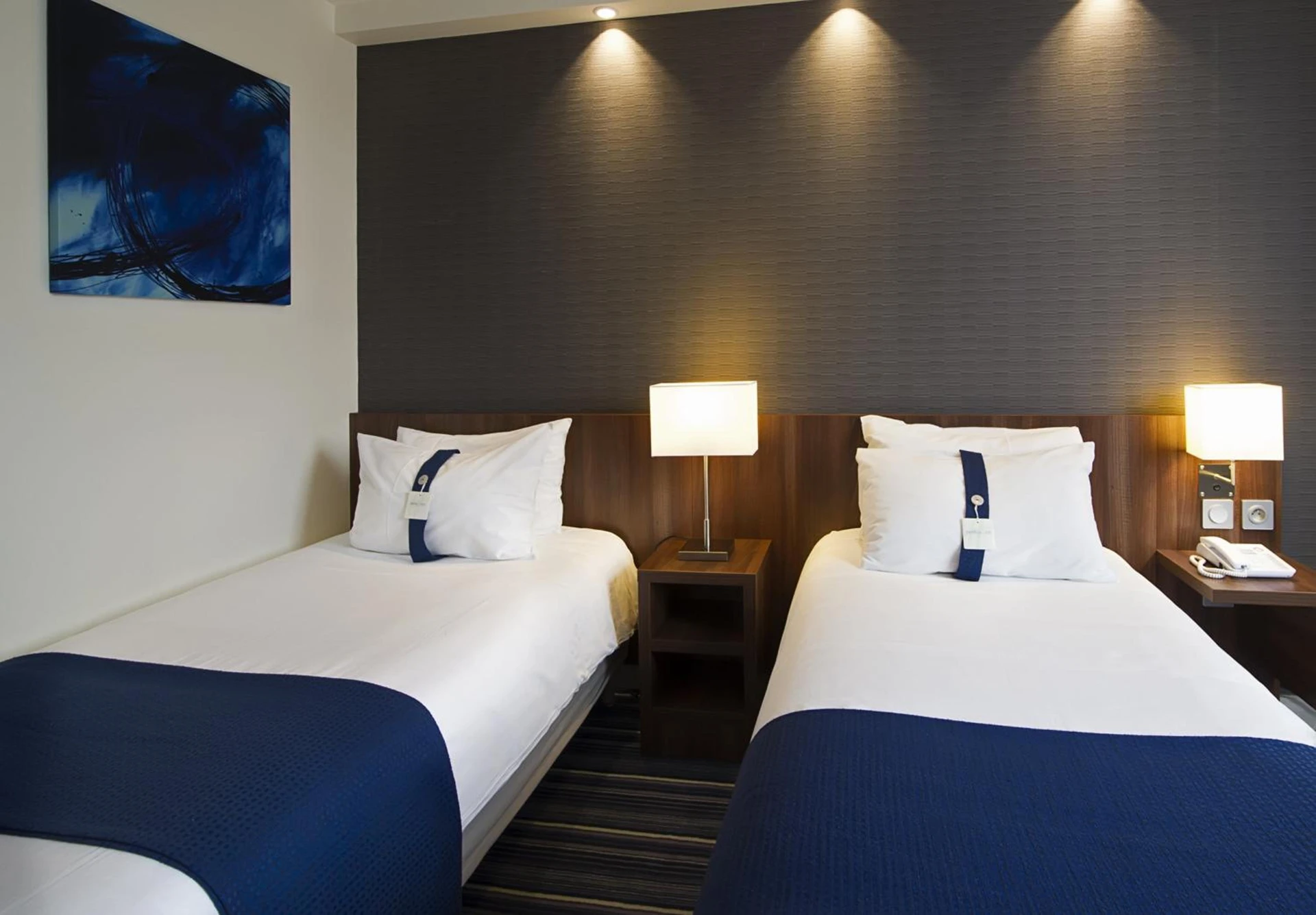 Magnifique chambre pour un séminaire d'entreprise à Holiday Inn Express Lille Centre by IHG - Lille