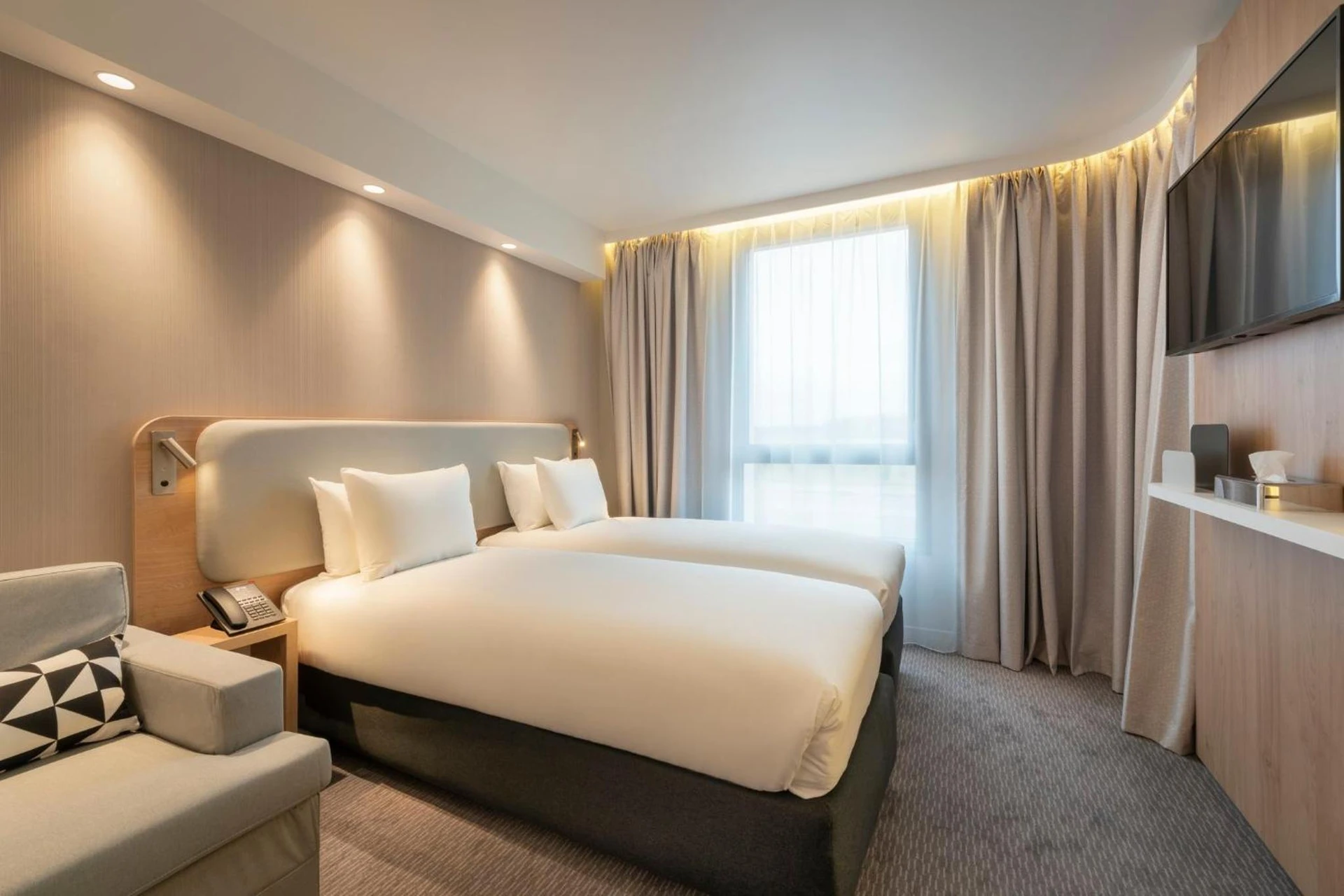 Chambre disponible pour un séminaire d'entreprise à Holiday Inn Express - Marne-la-Vallée Val d'Europe by IHG - Bailly-Romainvilliers