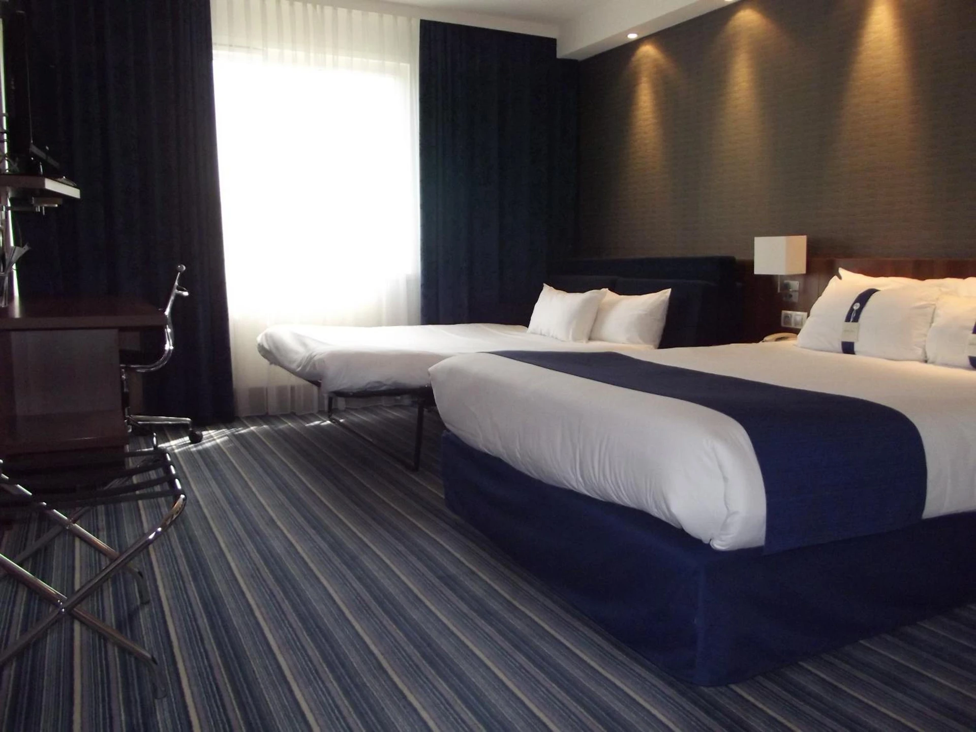 Magnifique chambre pour un séminaire d'entreprise à Holiday Inn Express Strasbourg - Sud by IHG - Geispolsheim