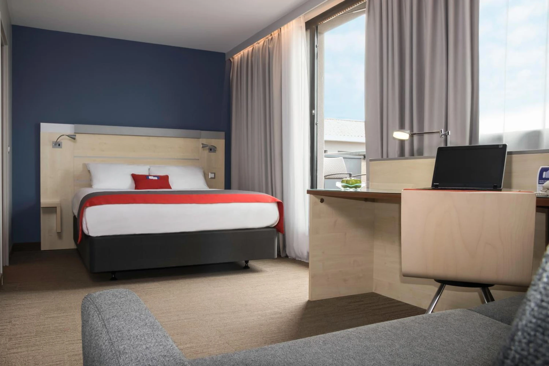 Chambre disponible pour un séminaire d'entreprise à Holiday Inn Express Toulouse Airport by IHG - Blagnac