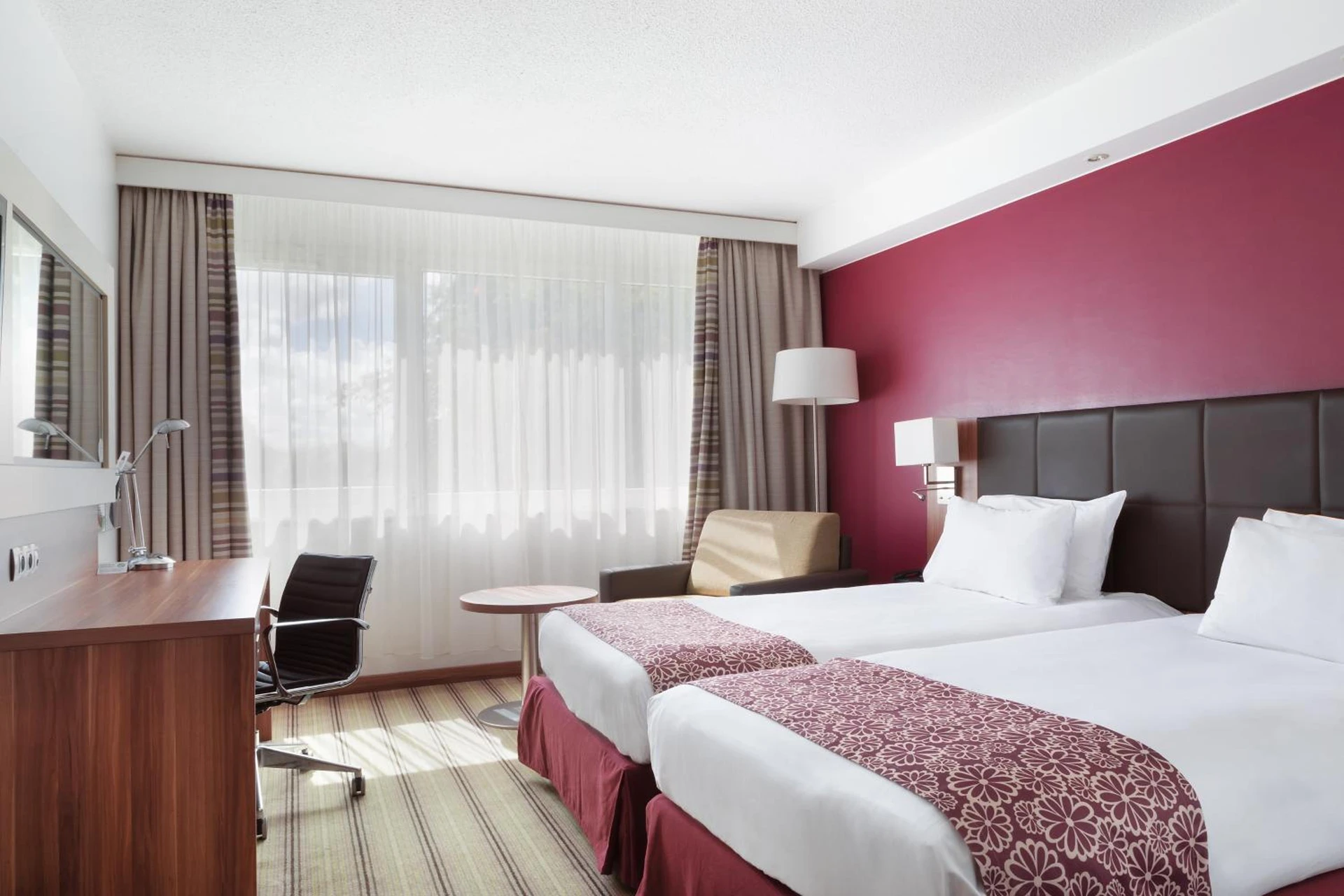 Chambre disponible pour un séminaire d'entreprise à Holiday Inn Lille Ouest Englos by IHG - Englos