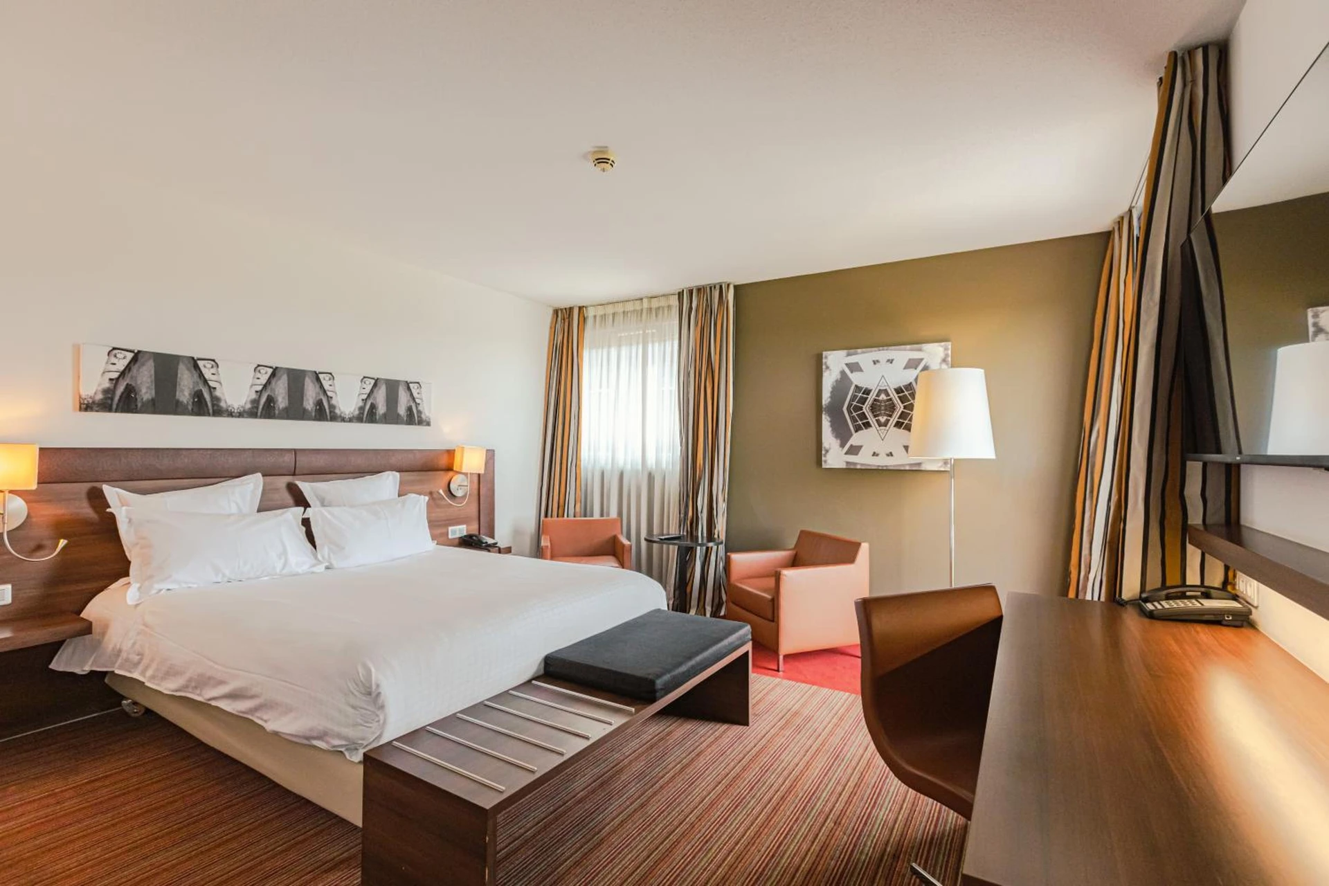 Chambre disponible pour un séminaire d'entreprise à Holiday Inn Mulhouse by IHG - Mulhouse