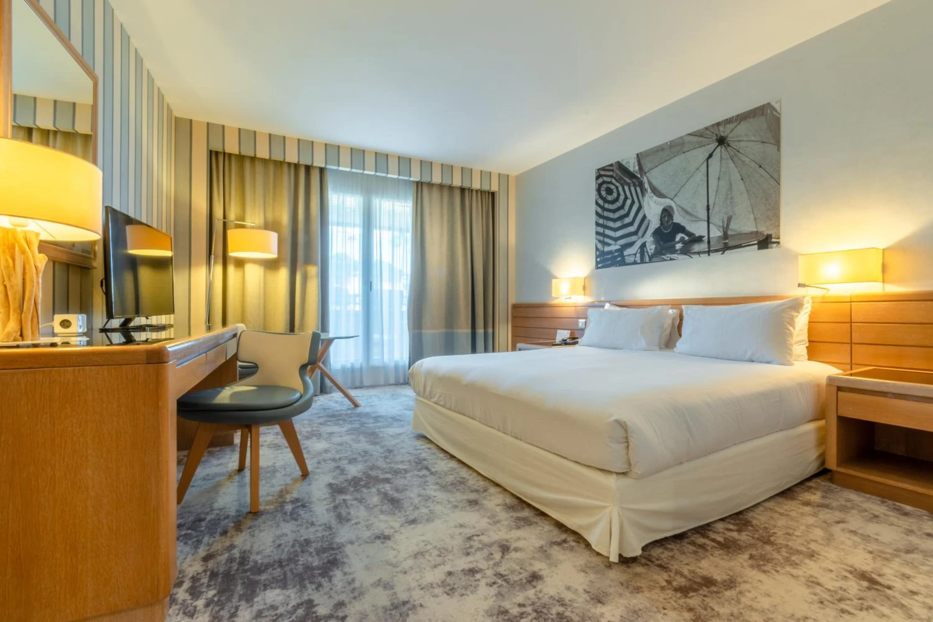 Magnifique chambre pour un séminaire d'entreprise à Holiday Inn Nice - Port St Laurent by IHG - Saint-Laurent-du-Var