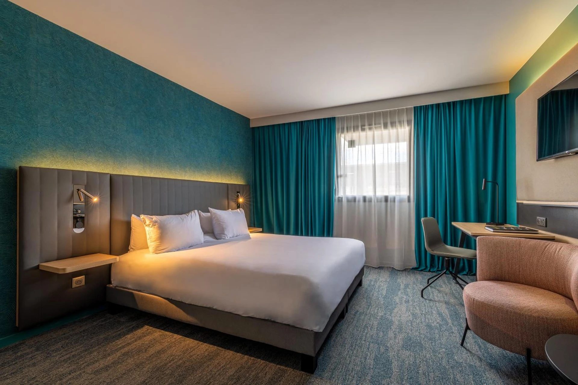 Ambiance de travail pour séminaire d'entreprise à Holiday Inn Reims Centre by IHG - Reims