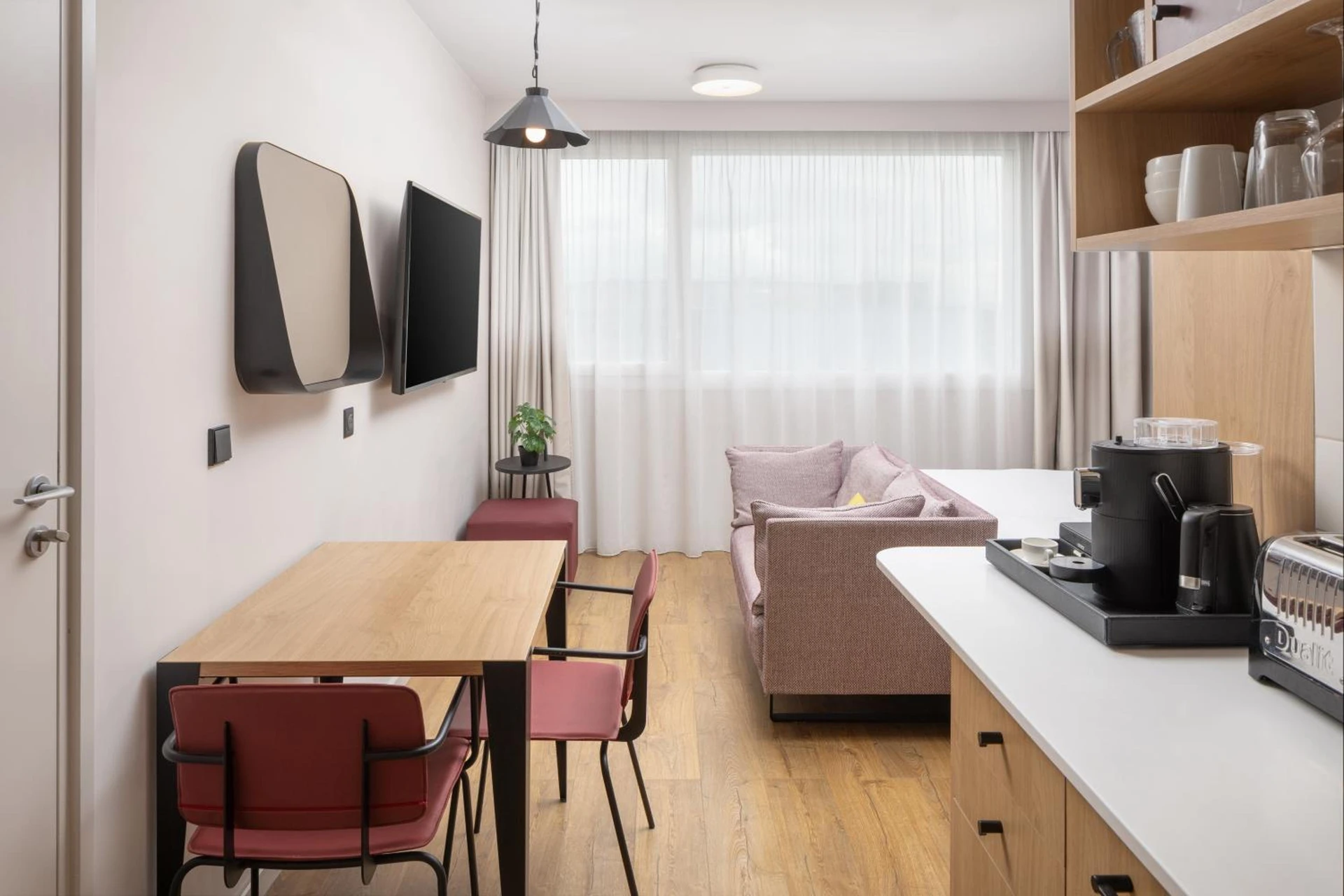 Chambre disponible pour un séminaire d'entreprise à Hyatt House Paris Charles de Gaulle Airport - Roissy-en-France