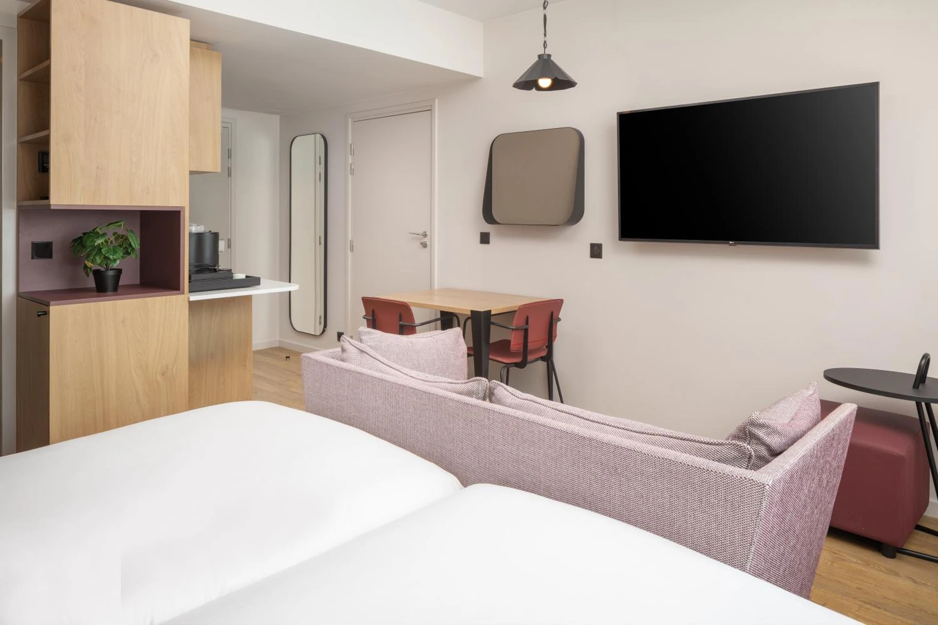 Chambre disponible pour un séminaire d'entreprise à Hyatt House Paris Charles de Gaulle Airport - Roissy-en-France
