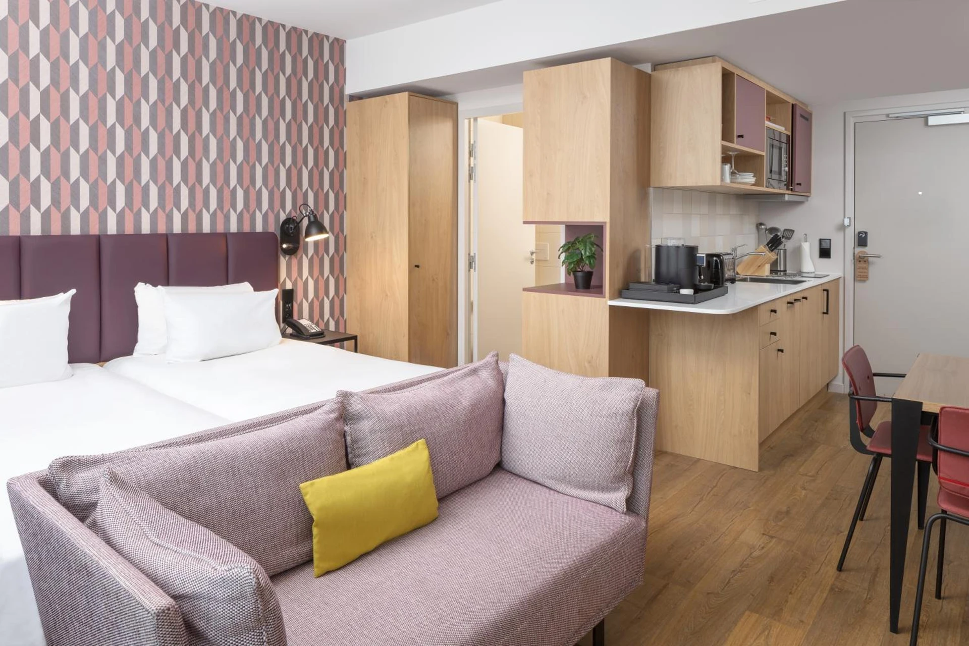 Chambre disponible pour un séminaire d'entreprise à Hyatt House Paris Charles de Gaulle Airport - Roissy-en-France