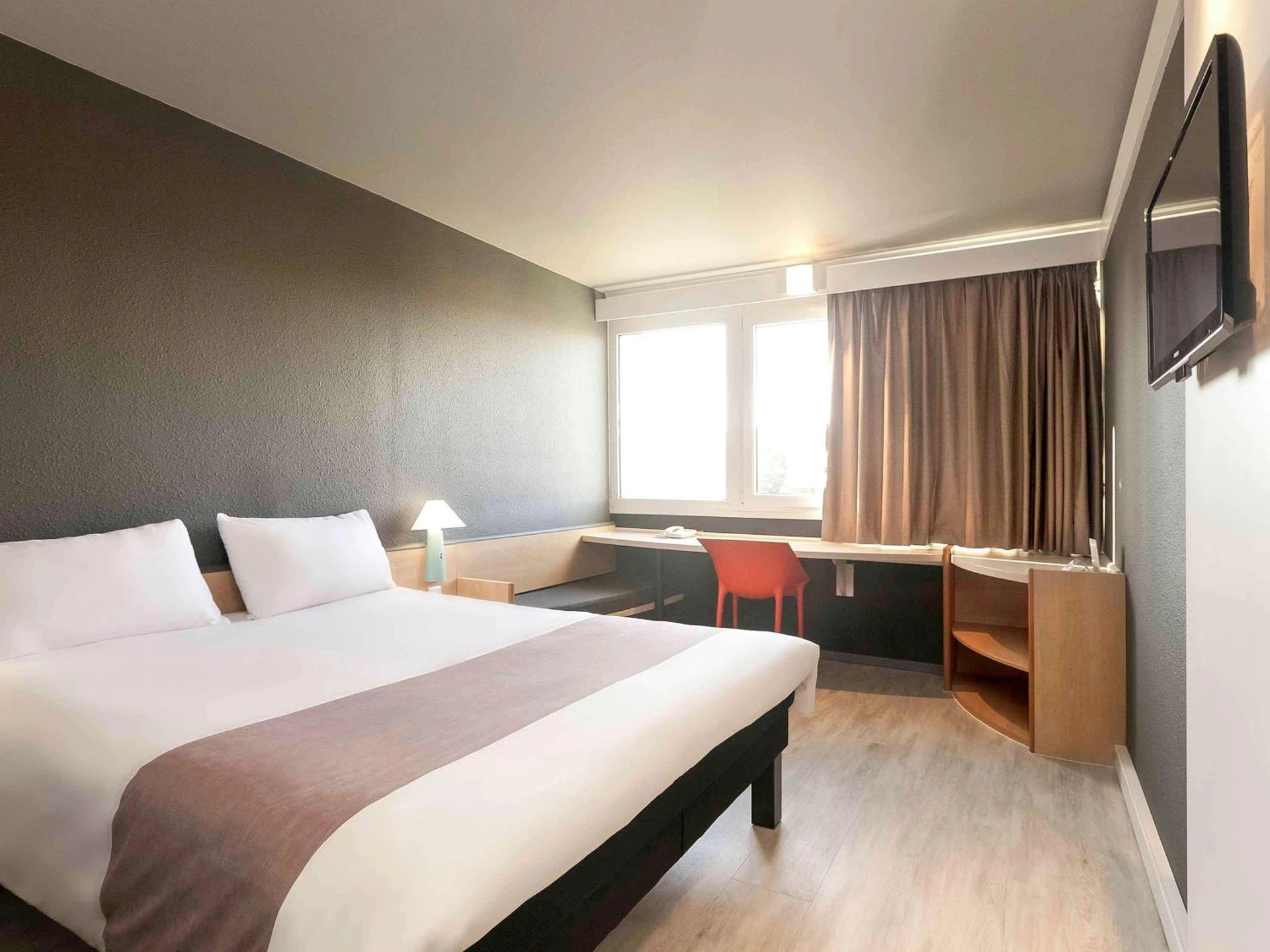 Chambre disponible pour un séminaire d'entreprise à Ibis Alès Centre Ville - Alès