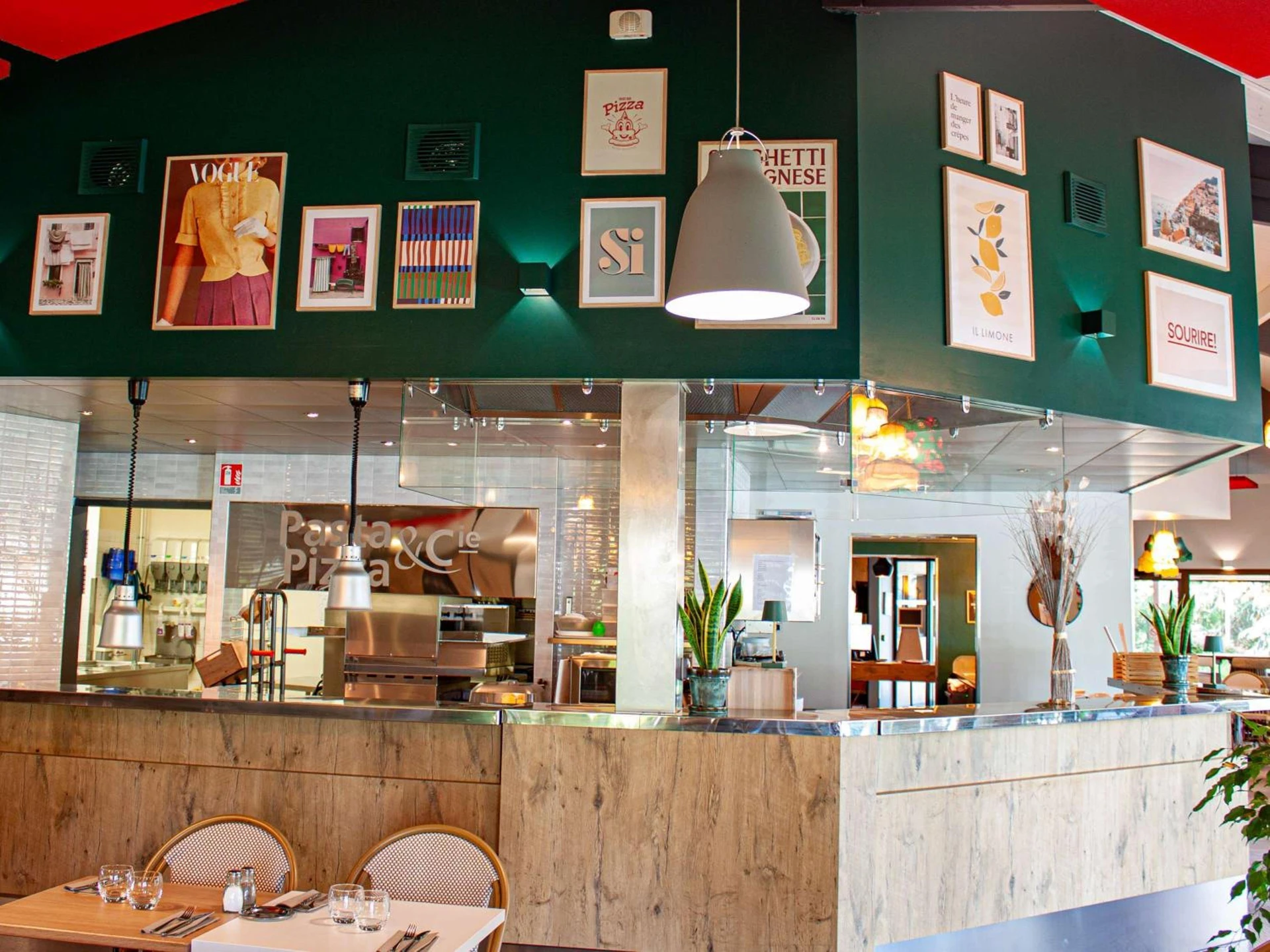 Ambiance de travail pour séminaire d'entreprise à ibis Amboise - Amboise