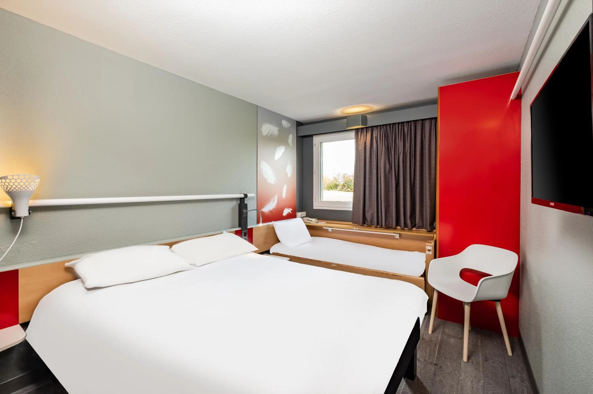 Magnifique chambre pour un séminaire d'entreprise à ibis Amboise - Amboise
