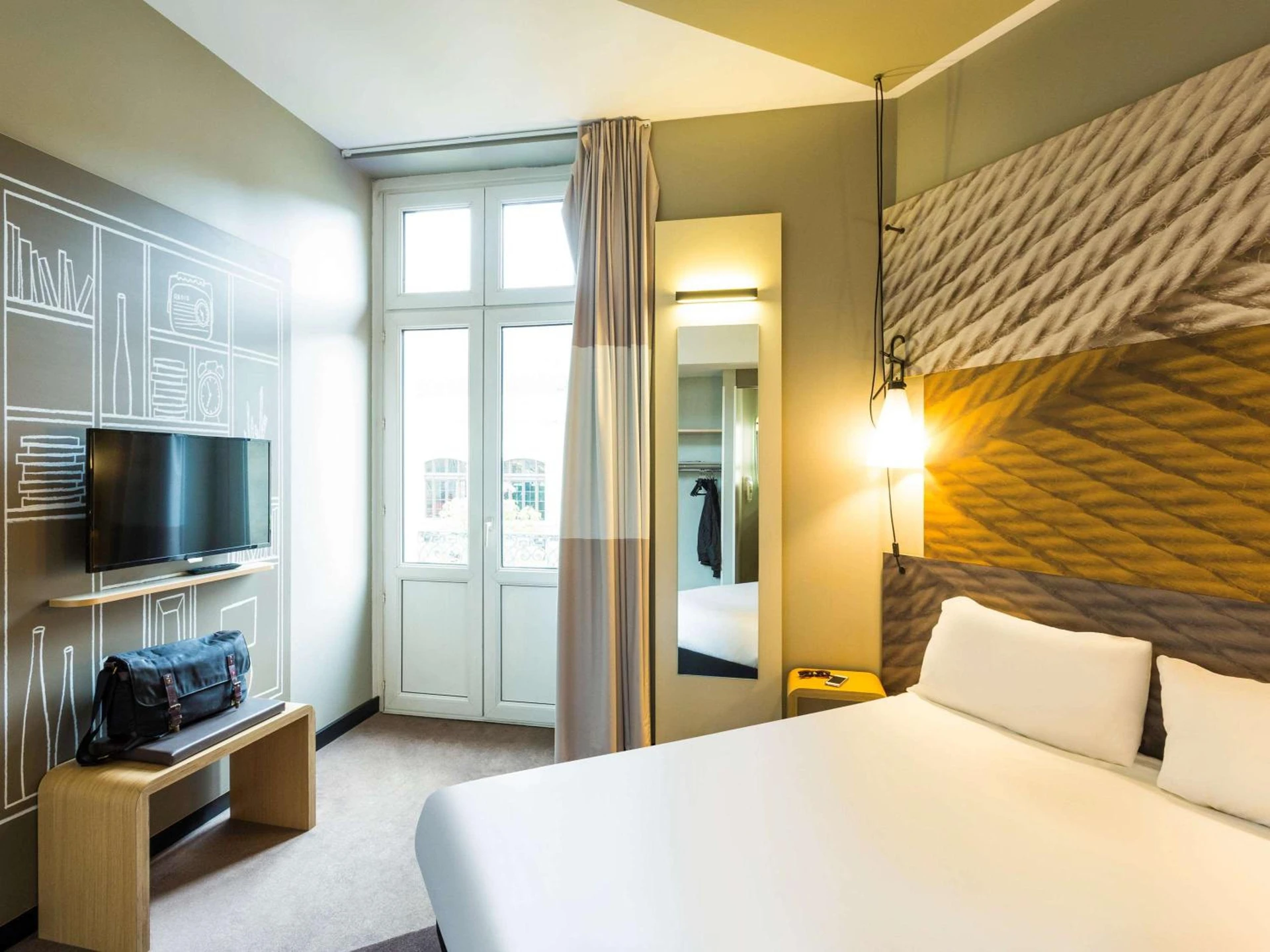 Chambre disponible pour un séminaire d'entreprise à ibis Bordeaux Centre Gare Saint Jean Euratlantique - Bordeaux