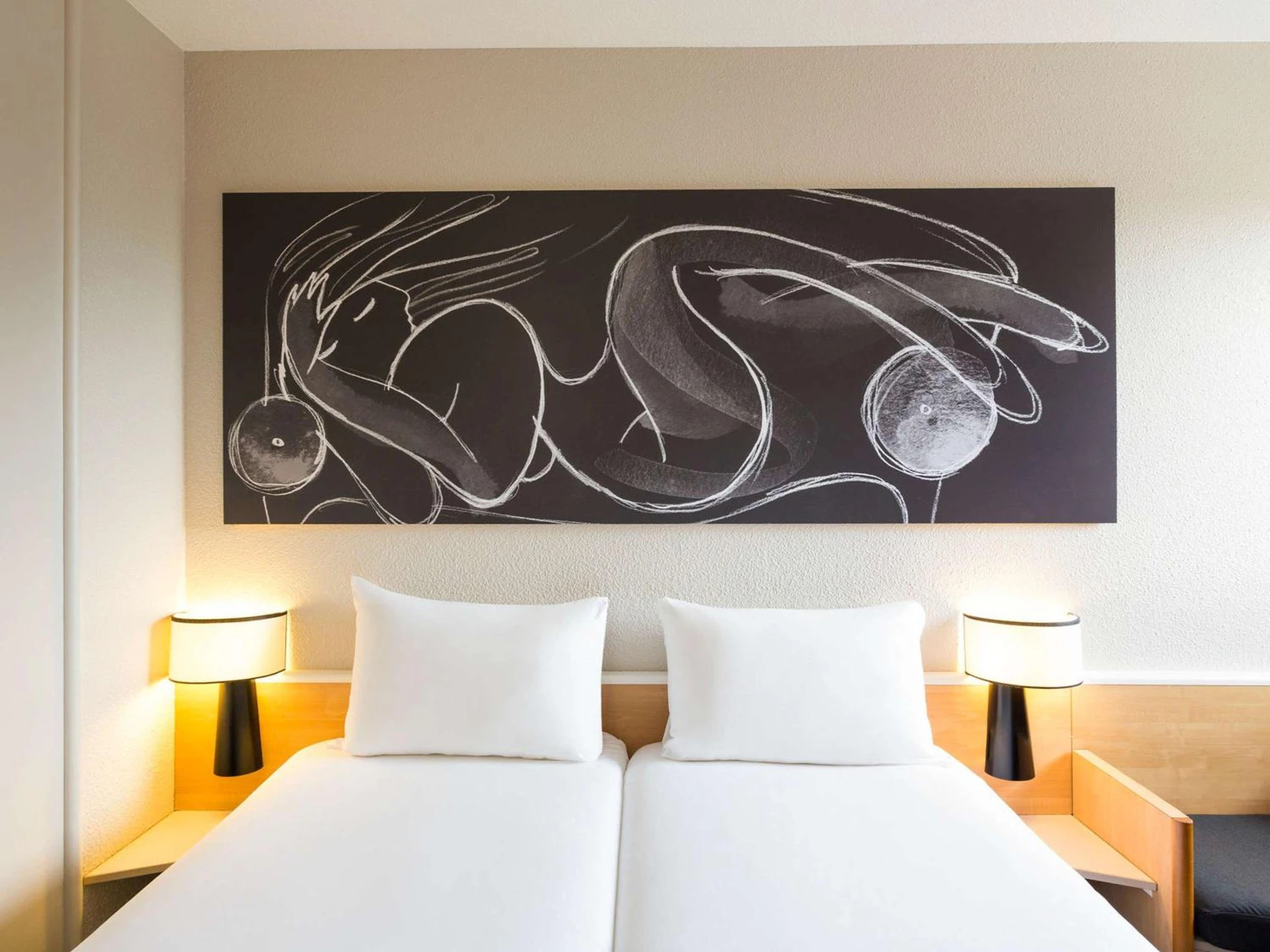Chambre disponible pour un séminaire d'entreprise à ibis Bordeaux Pessac Route des Vins - Pessac