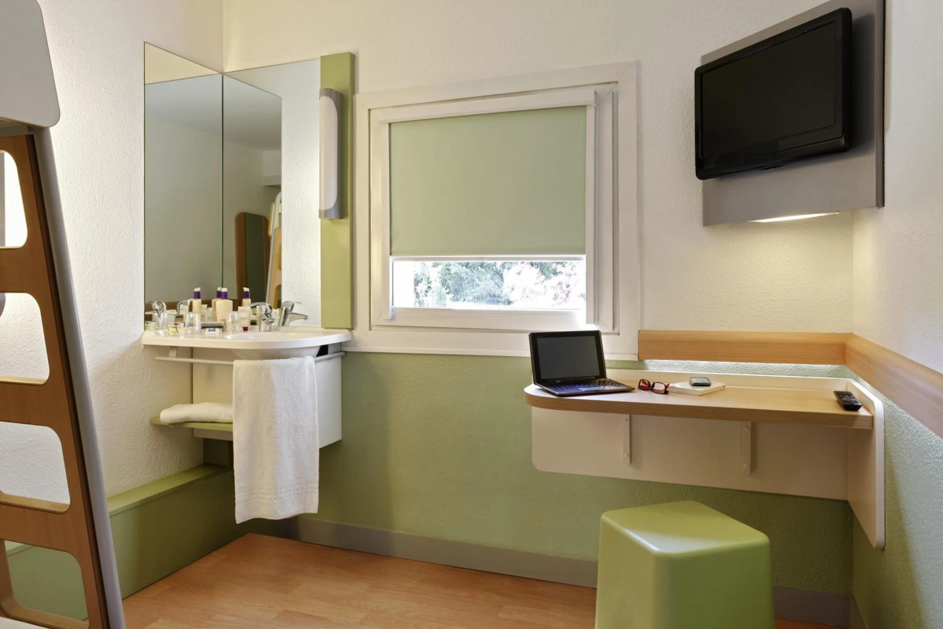 Chambre disponible pour un séminaire d'entreprise à IBIS Budget Aix en Provence Est Le Canet - Meyreuil