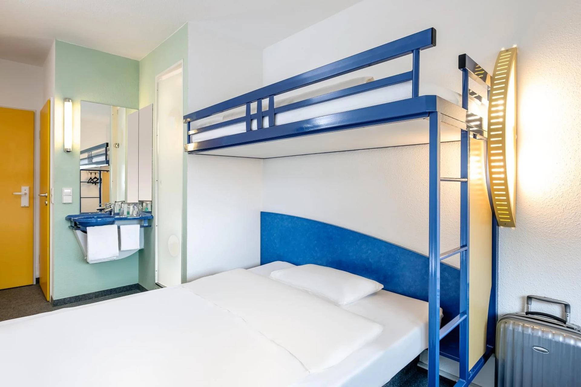 Chambre disponible pour un séminaire d'entreprise à ibis budget Amboise - Amboise