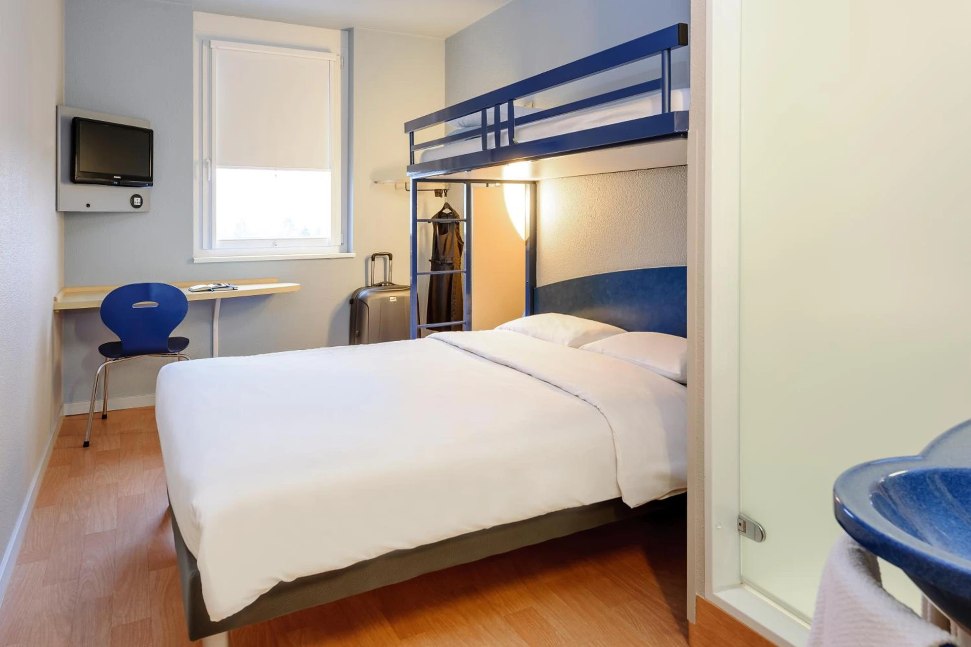 Magnifique chambre pour un séminaire d'entreprise à ibis budget Amboise - Amboise