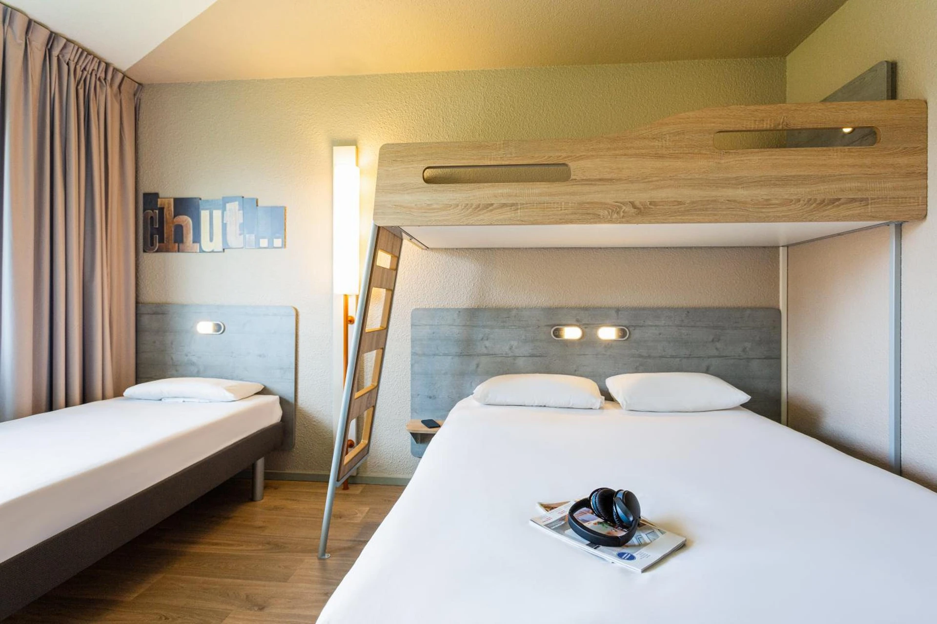 Magnifique chambre pour un séminaire d'entreprise à ibis budget Angoulême Nord - Champniers