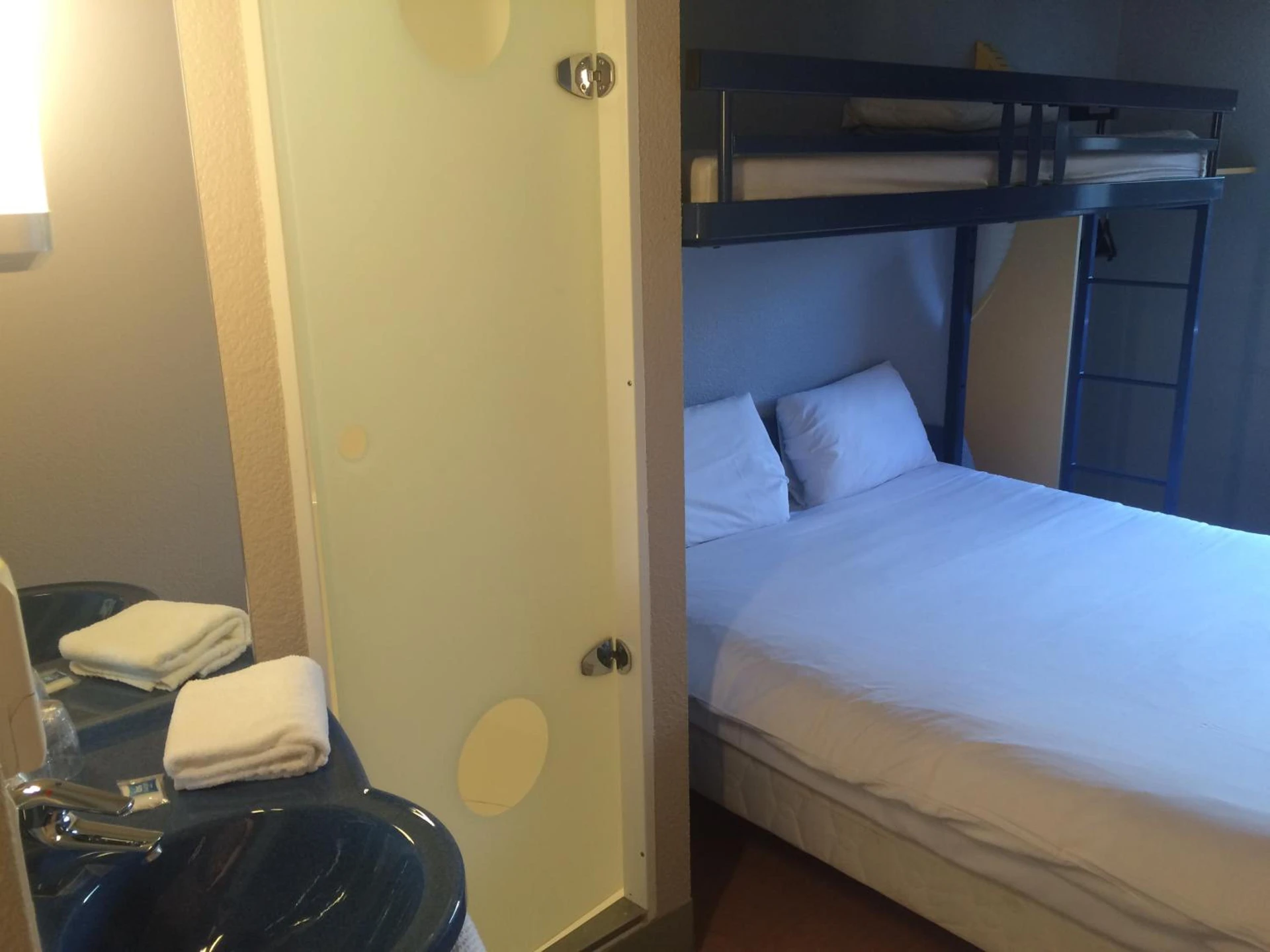 Chambre disponible pour un séminaire d'entreprise à ibis budget Bar le Duc - Bar-le-Duc
