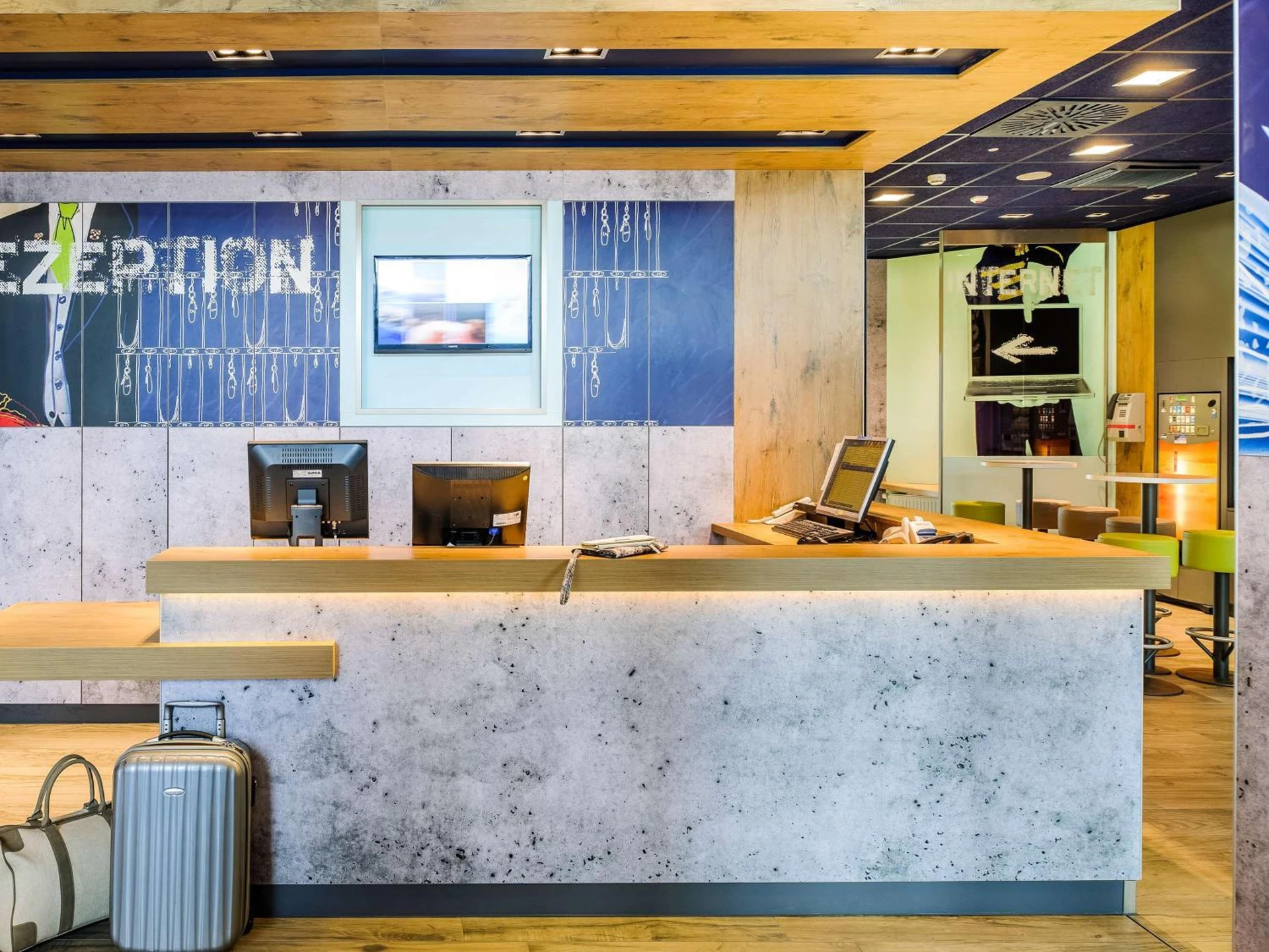 Salle de séminaire à ibis budget Bordeaux Centre Bastide - Organiser un événement professionnel à Bordeaux