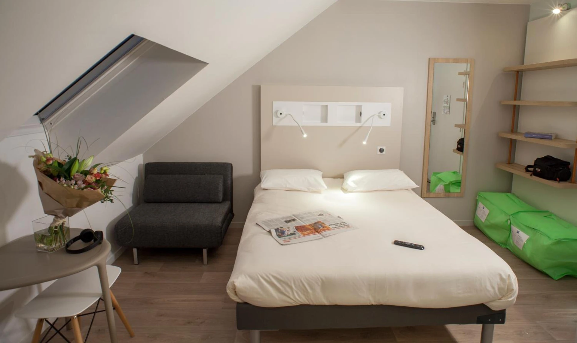Magnifique chambre pour un séminaire d'entreprise à ibis budget Bordeaux Est Lormont - Lormont