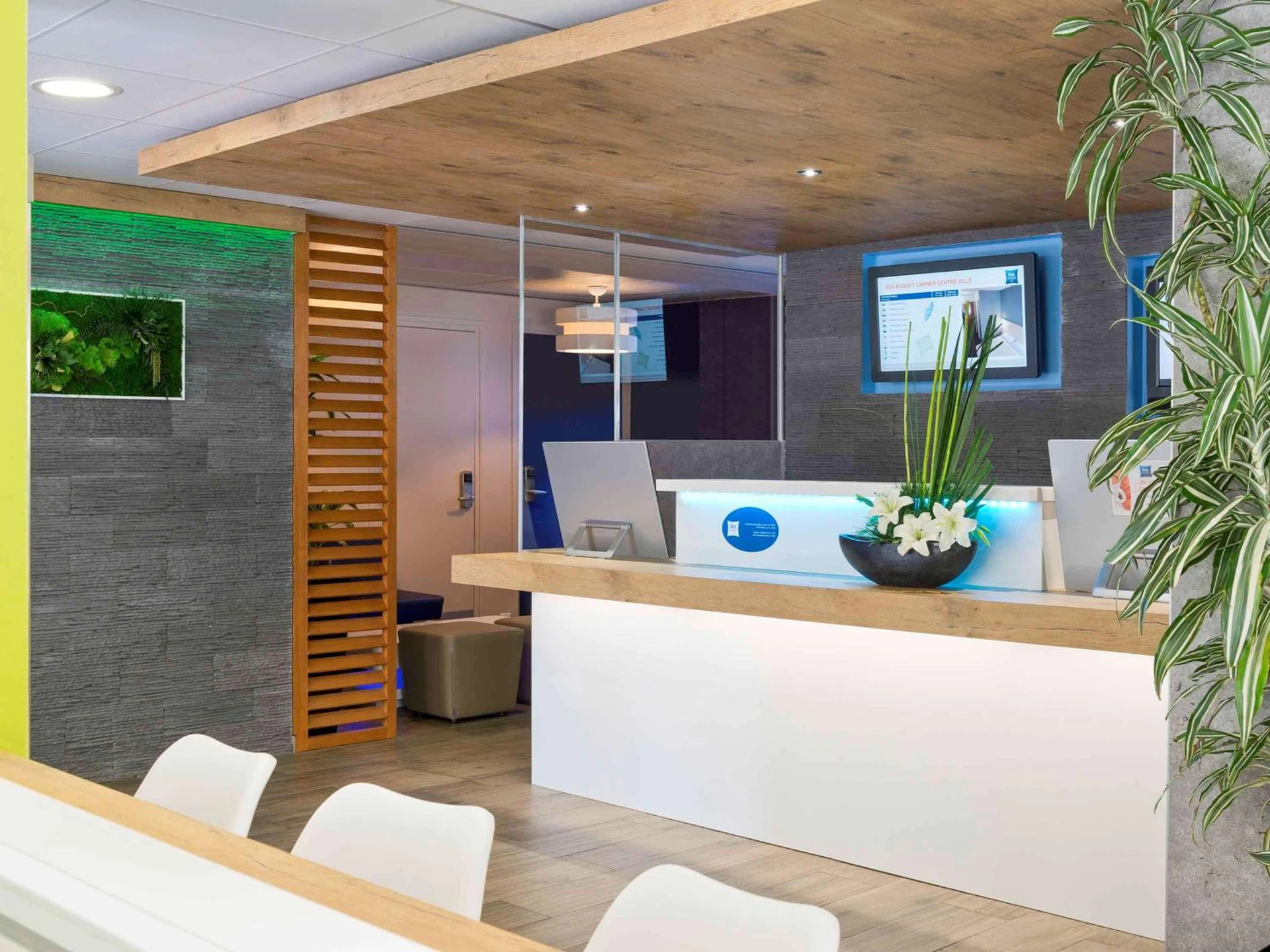 Salle de séminaire à ibis budget Cannes Centre Ville - Organiser un événement professionnel à Cannes