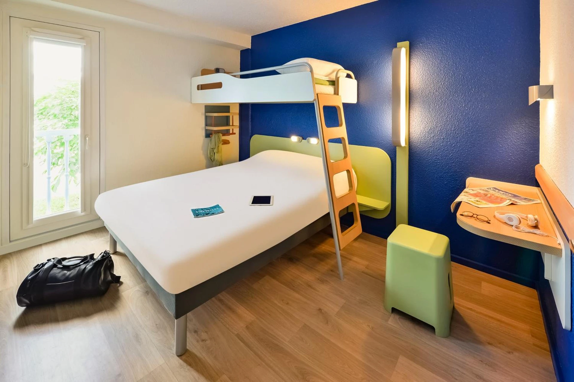 Magnifique chambre pour un séminaire d'entreprise à Ibis budget Chambéry Centre Ville - Chambéry