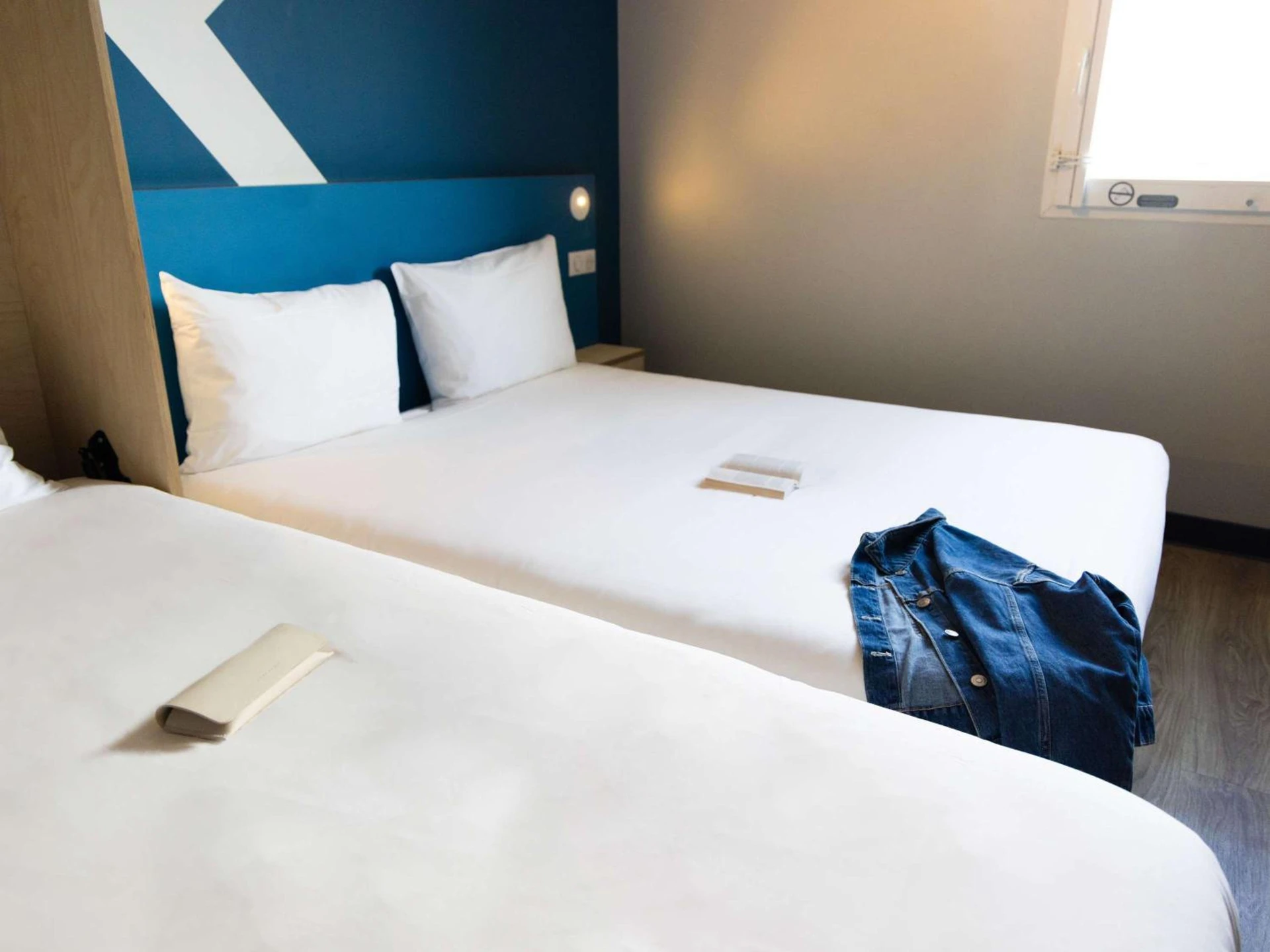 Chambre disponible pour un séminaire d'entreprise à Hotel ibis budget Chatillon Paris Ouest - Châtillon