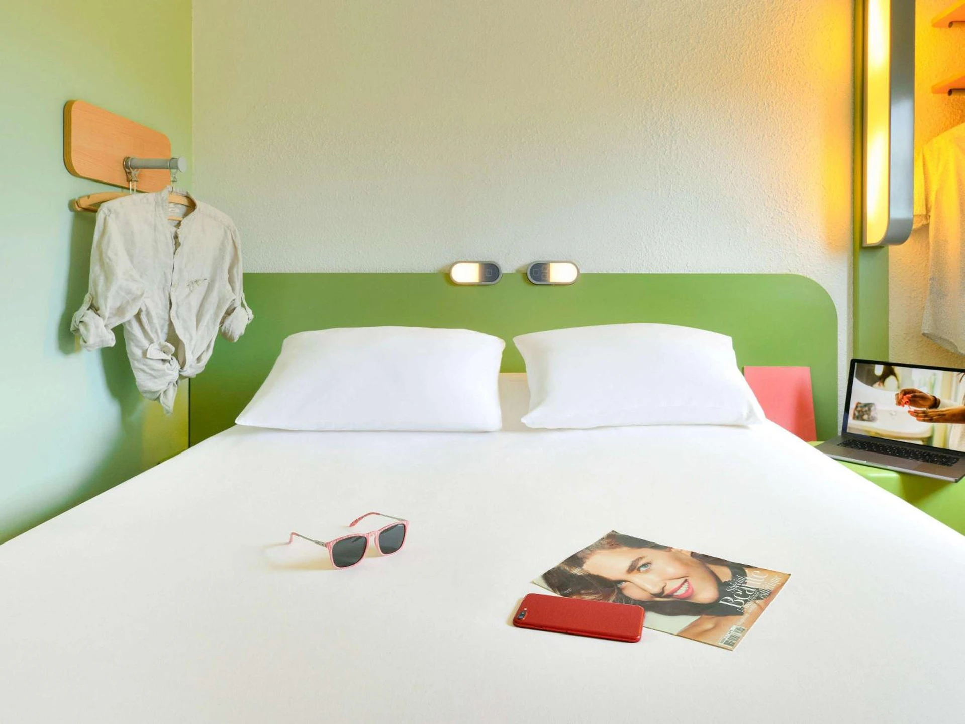 Chambre disponible pour un séminaire d'entreprise à ibis budget Clermont Ferrand Sud - Aubière