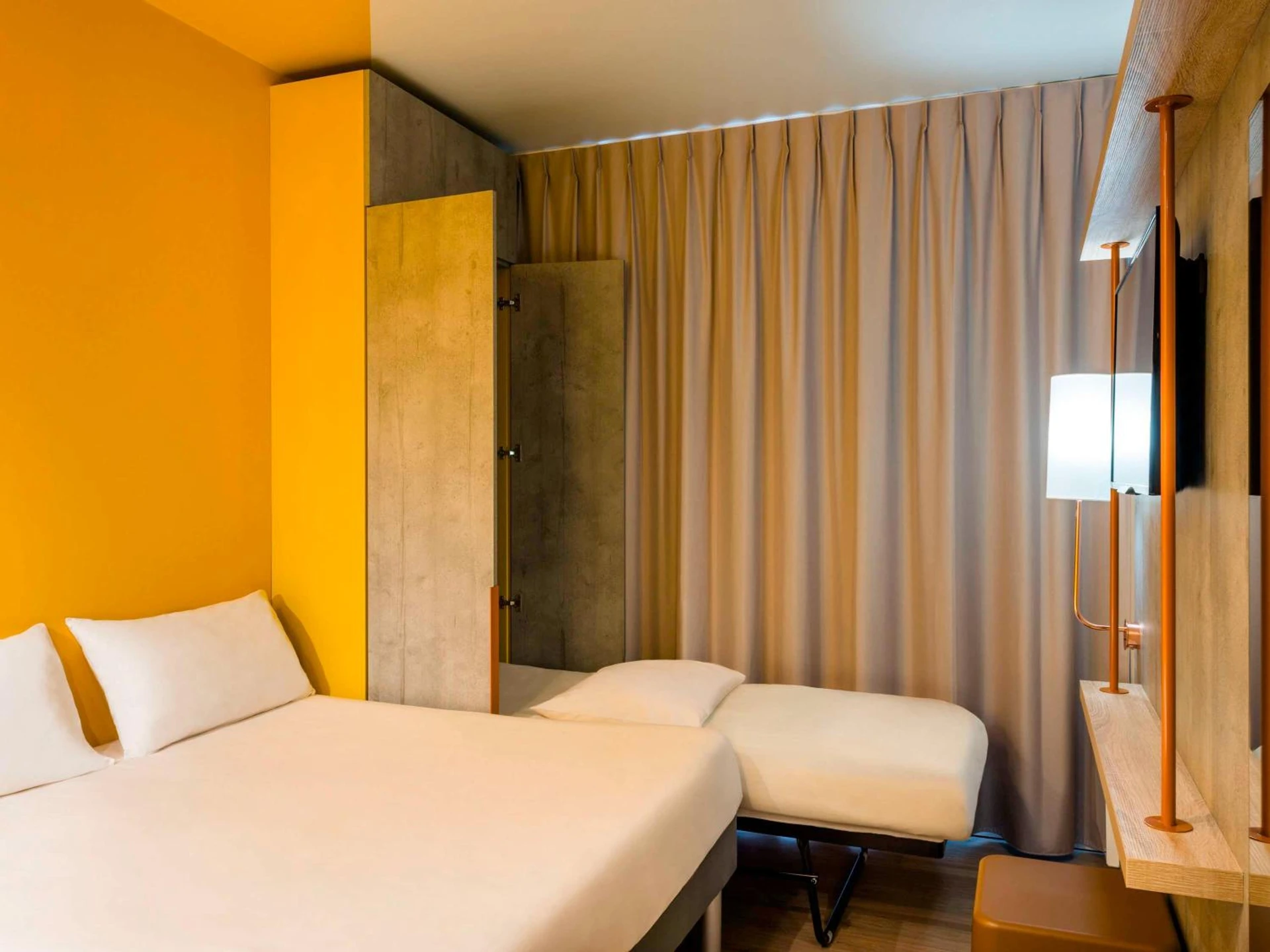 Chambre disponible pour un séminaire d'entreprise à ibis budget Epinal - Épinal