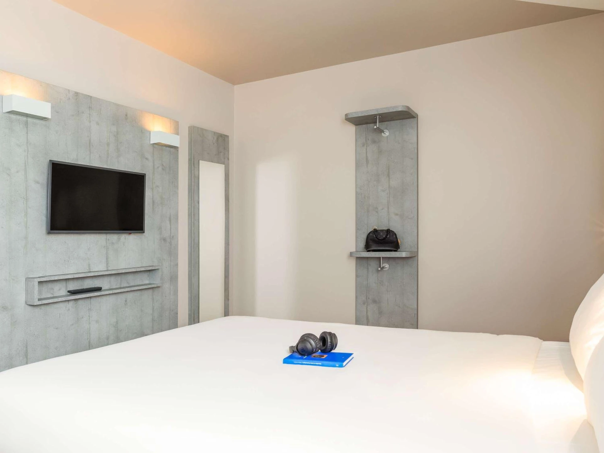 Chambre disponible pour un séminaire d'entreprise à ibis budget Gonesse Le Bourget - Gonesse